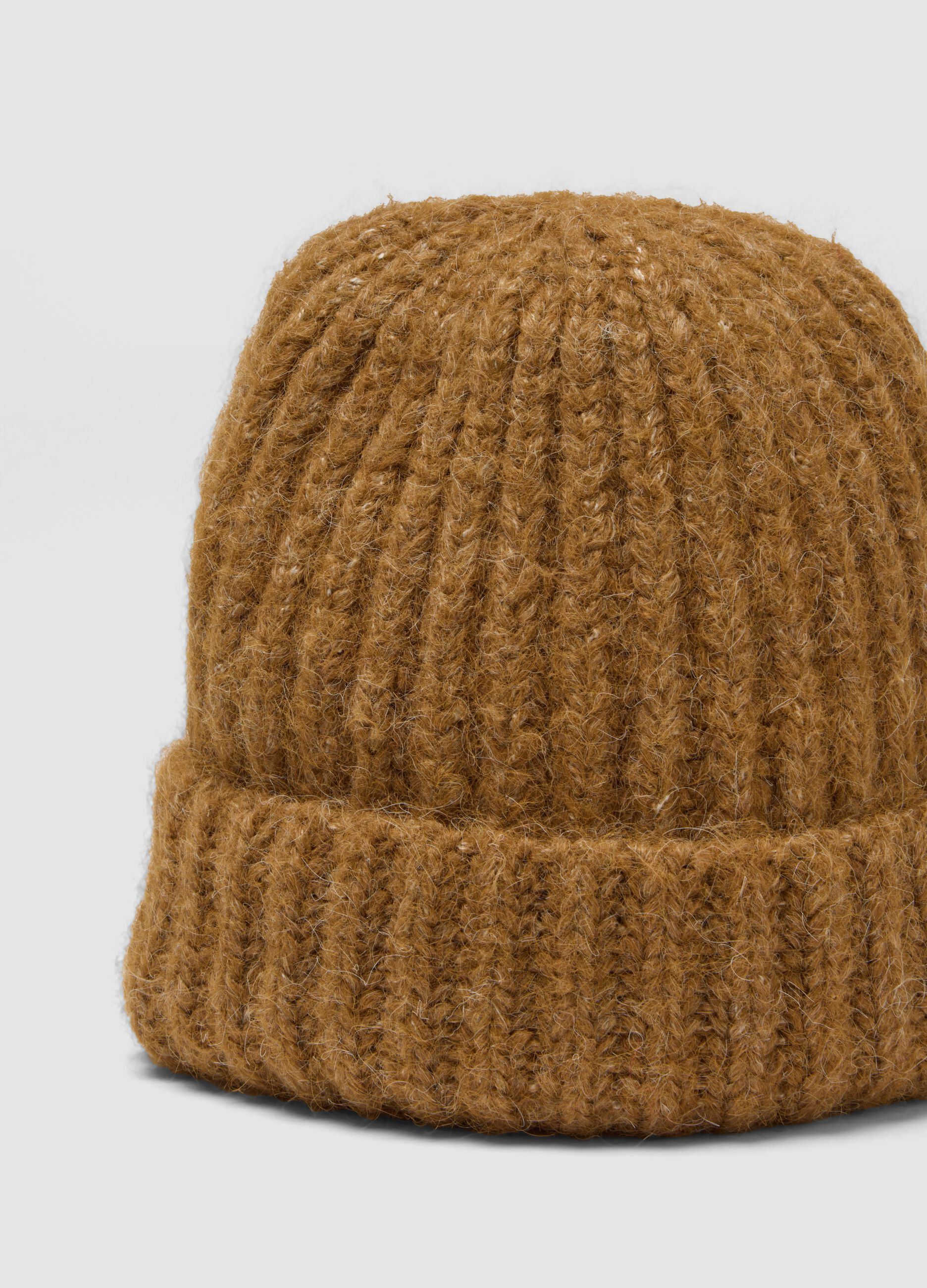 Brown wide-rib stretch wool beanie