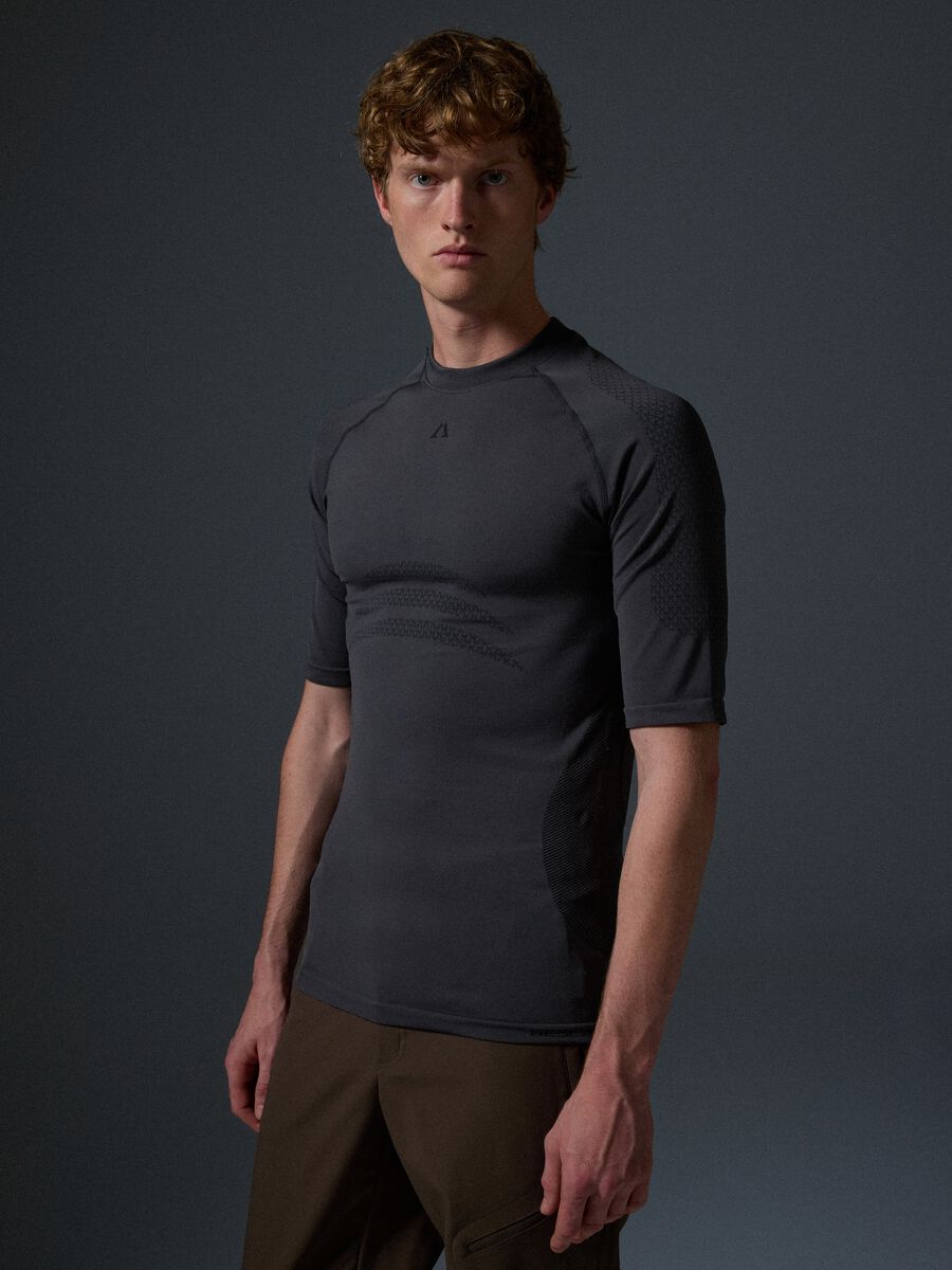 ALTAVIA WITH DEBORAH COMPAGNONI Seamless Thermal Short-Sleeve T-Shirt_0