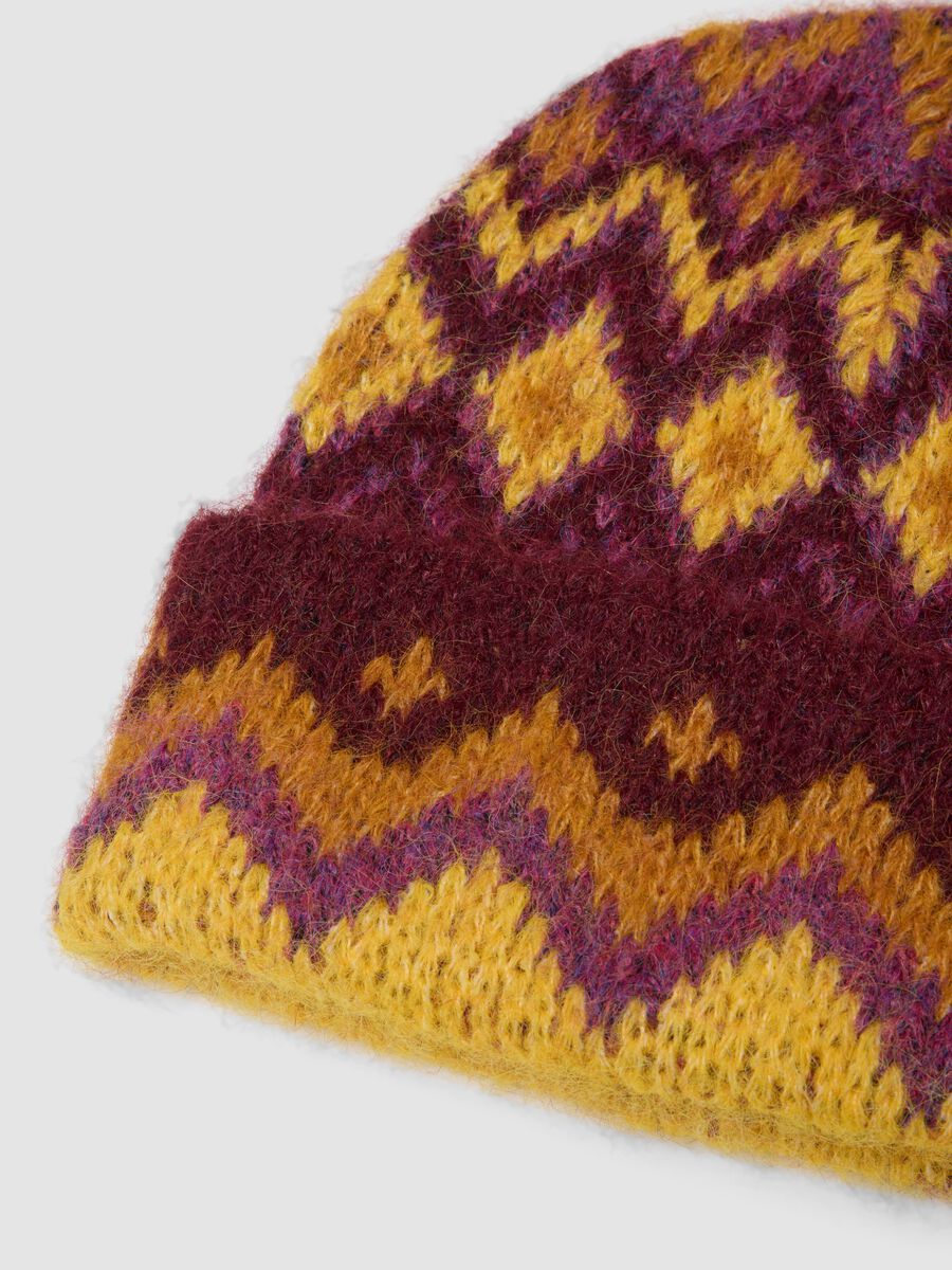 Cappello giallo e viola in lana elasticizzata jacquard_1
