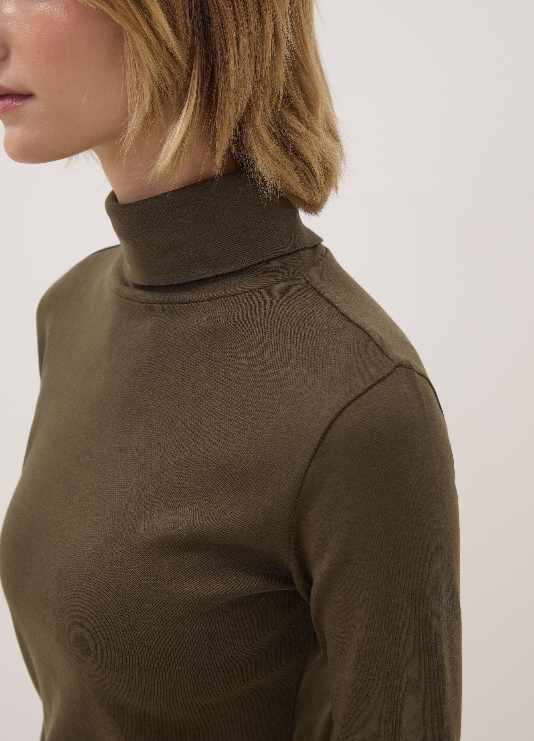 Brown crew-neck pure cotton T-shirt