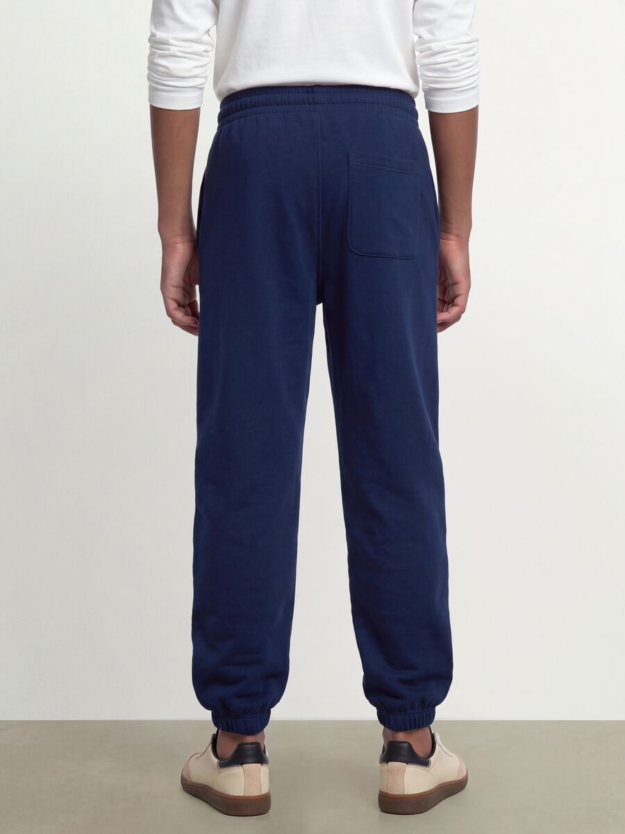 Blue jogger trousers in an organic cotton and viscose blend_3