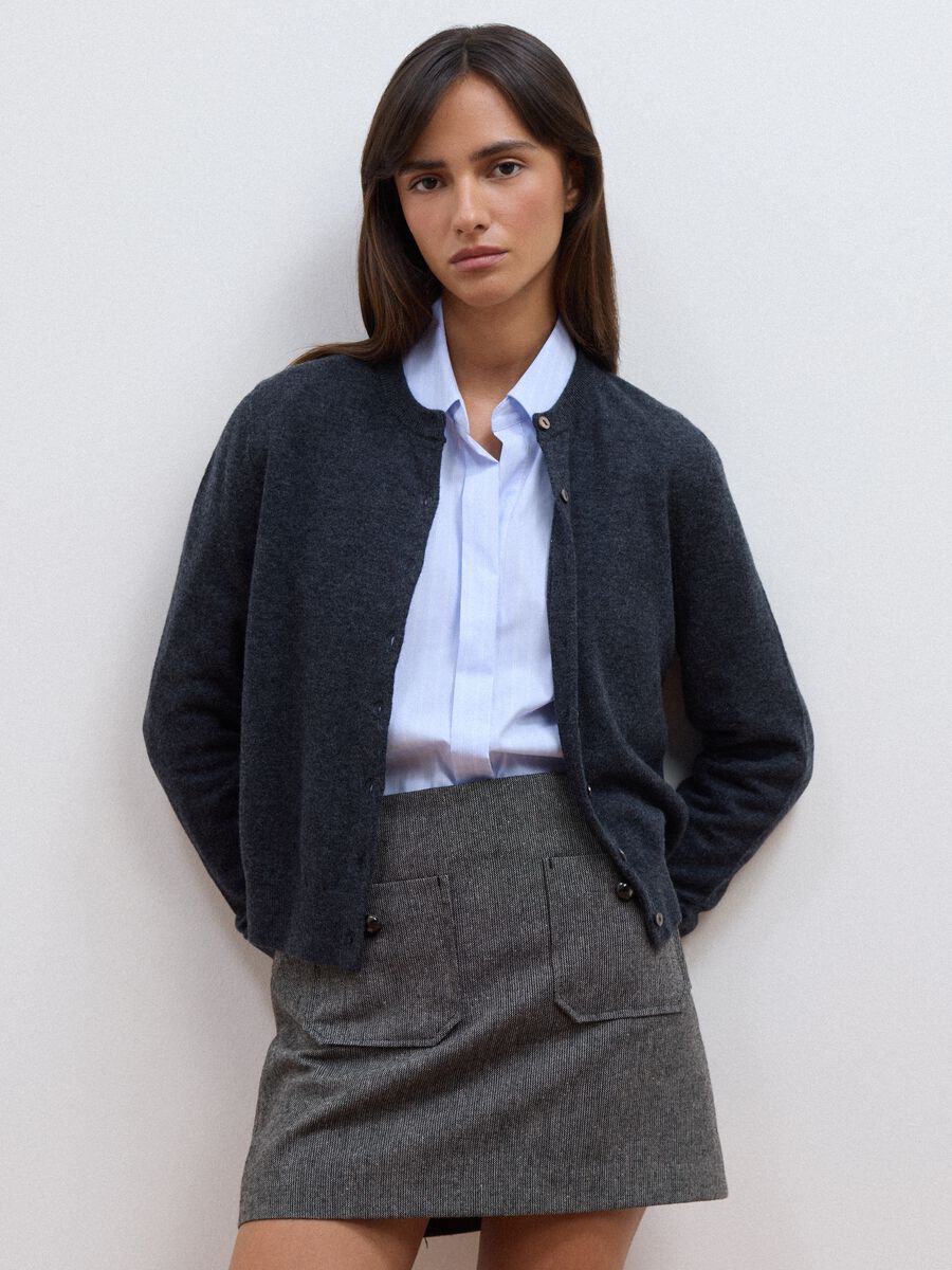 Grey pure wool crew-neck cardigan with buttons, regular fit_0