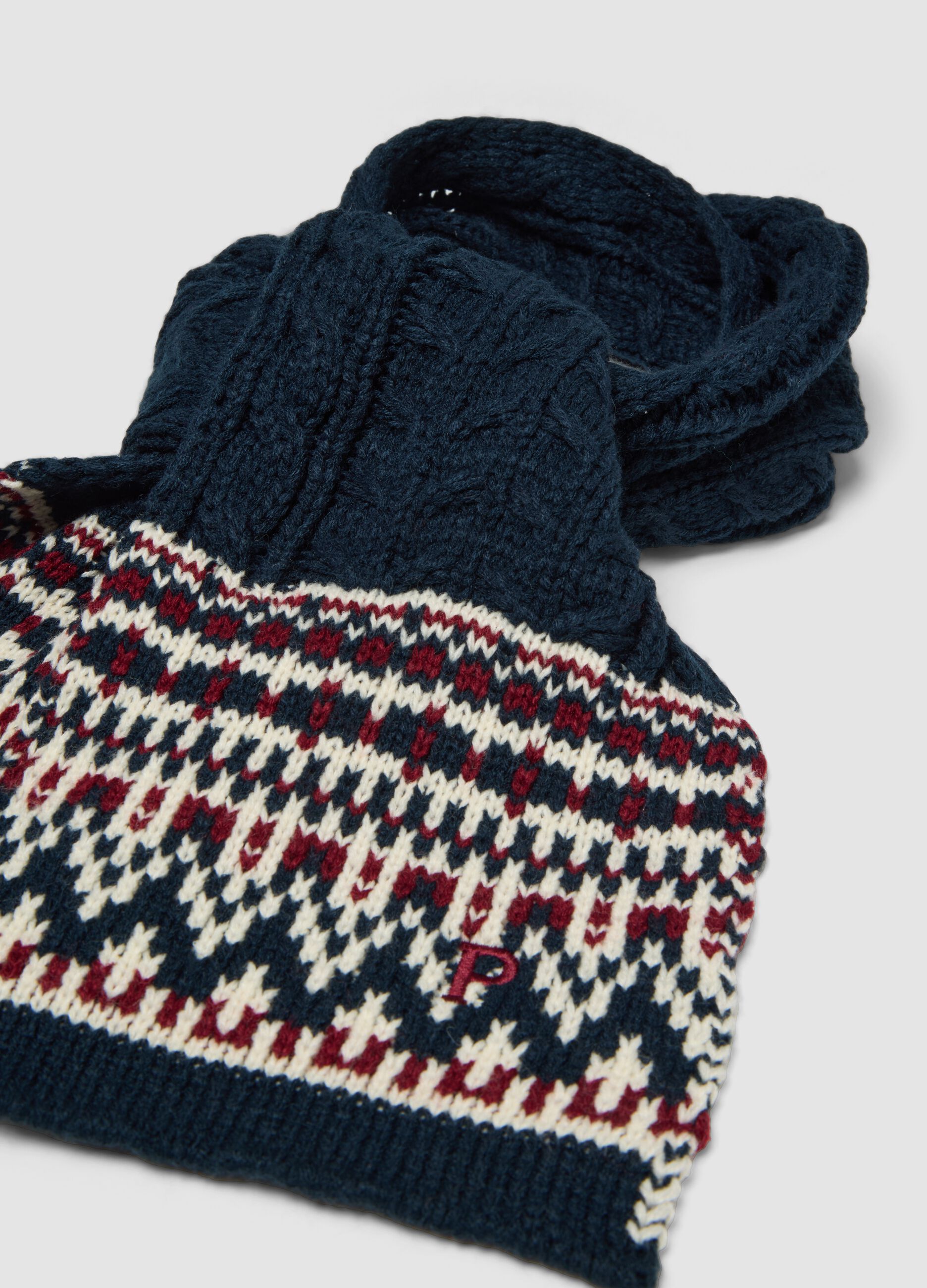 Sciarpa blu navy jacquard a trecce