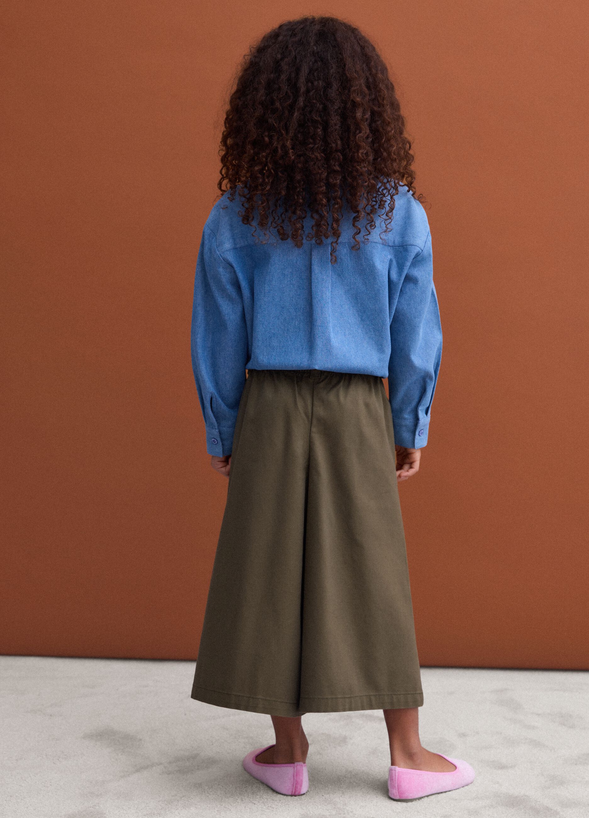 Green wide-leg jogger trousers in cotton and lyocell blend for girls