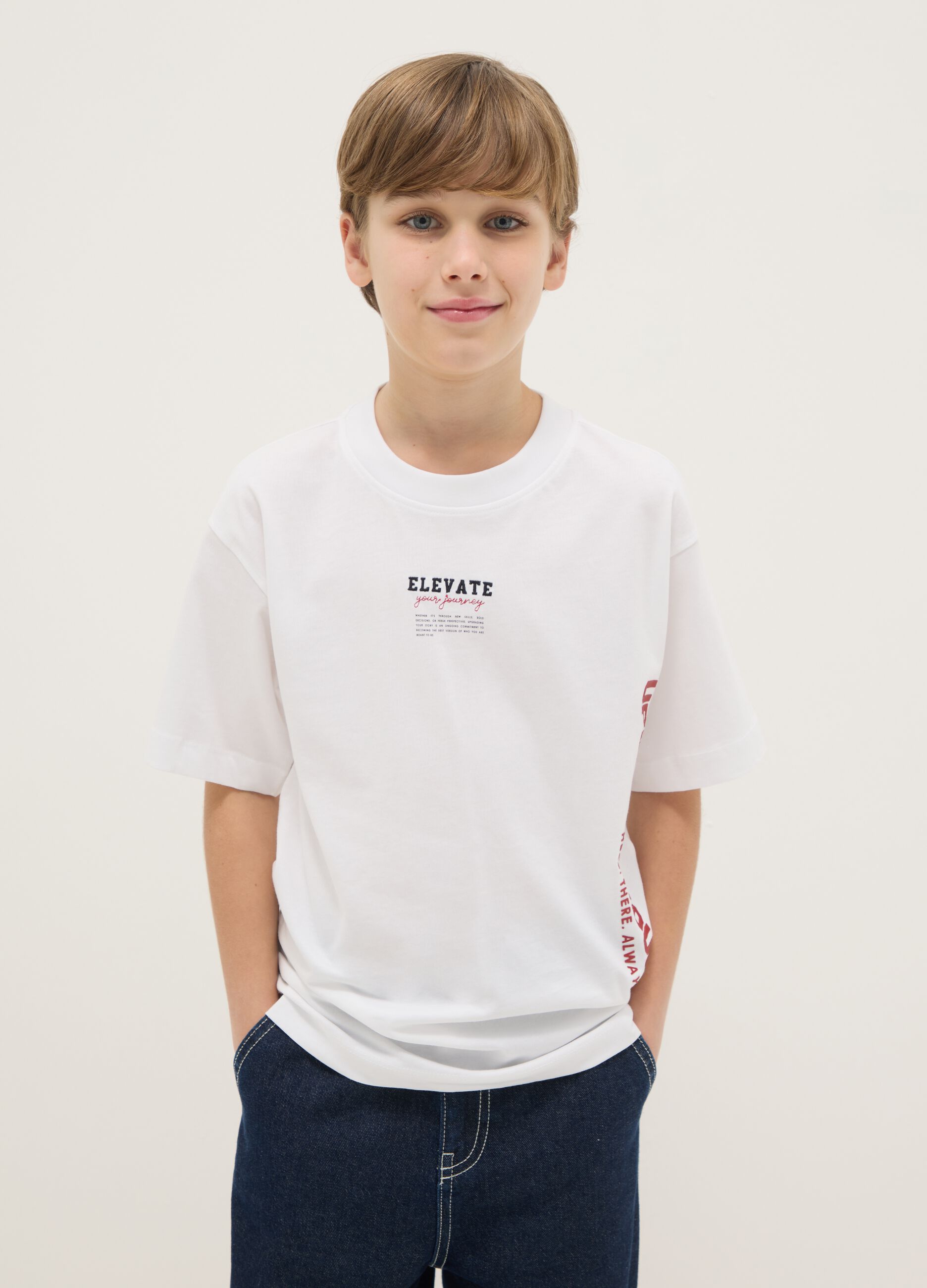 Teen boys' white pure cotton T-shirt in relaxed fit with print