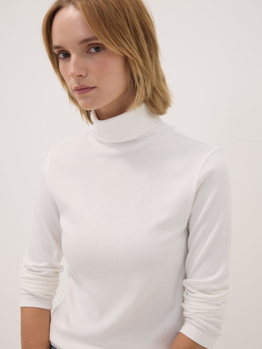 White pure cotton crew-neck T-shirt_1