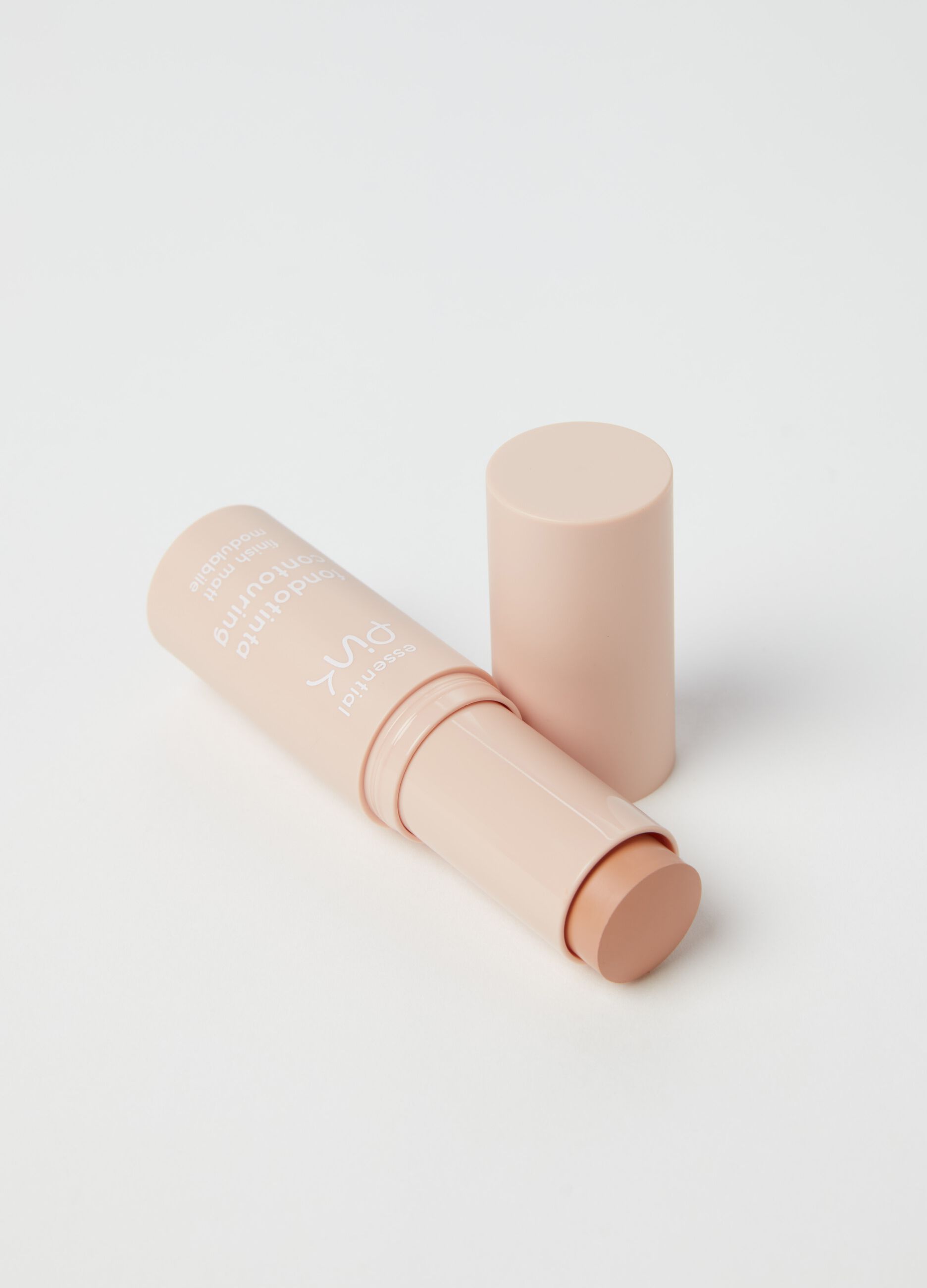 Contouring foundation 02 Neutral