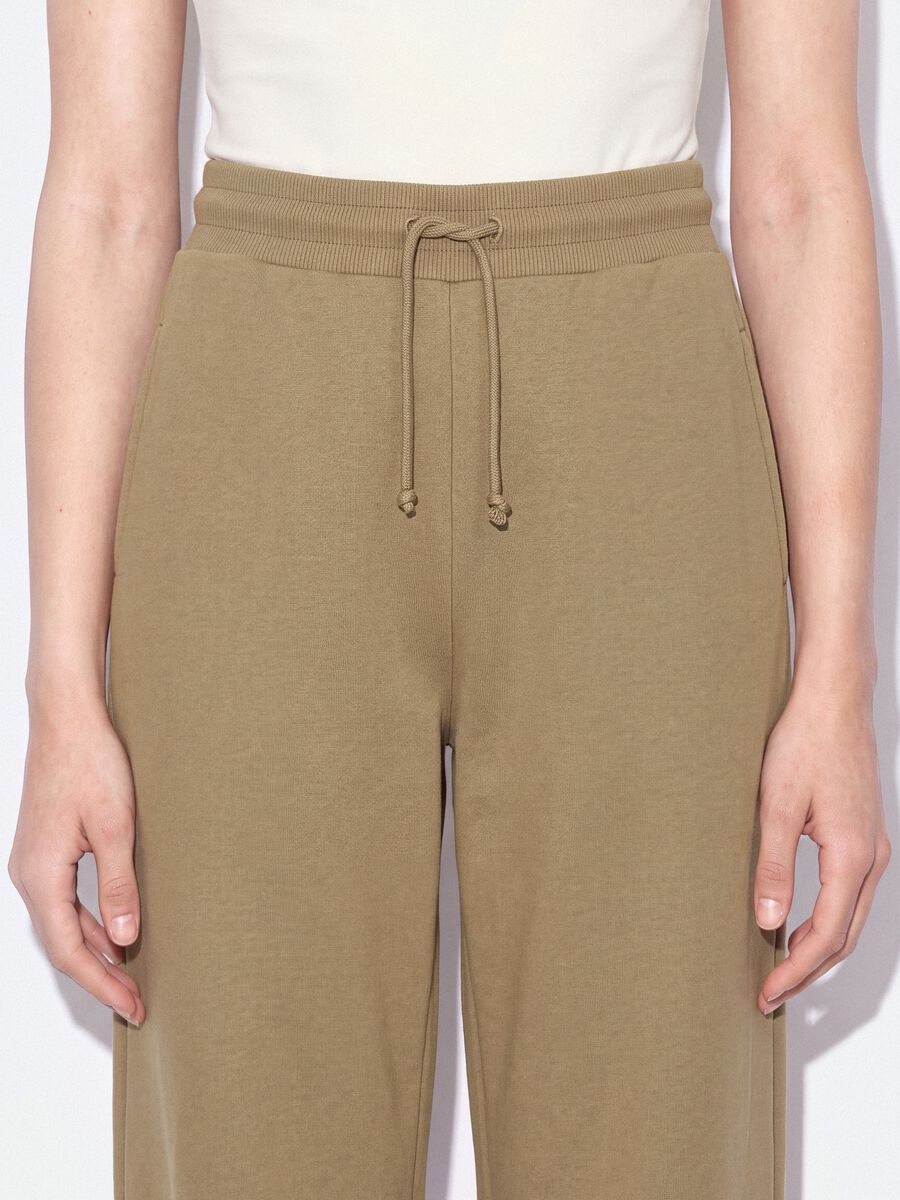 بنطال جوغر بيج بمزيج قطن بقصّة واسعة (Baggy Fit)_4