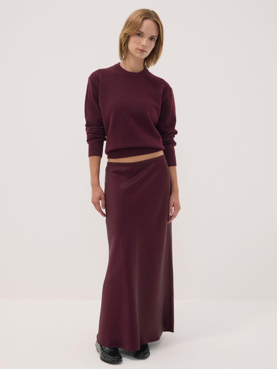 Maglia viola in lana elasticizzata a girocollo_1