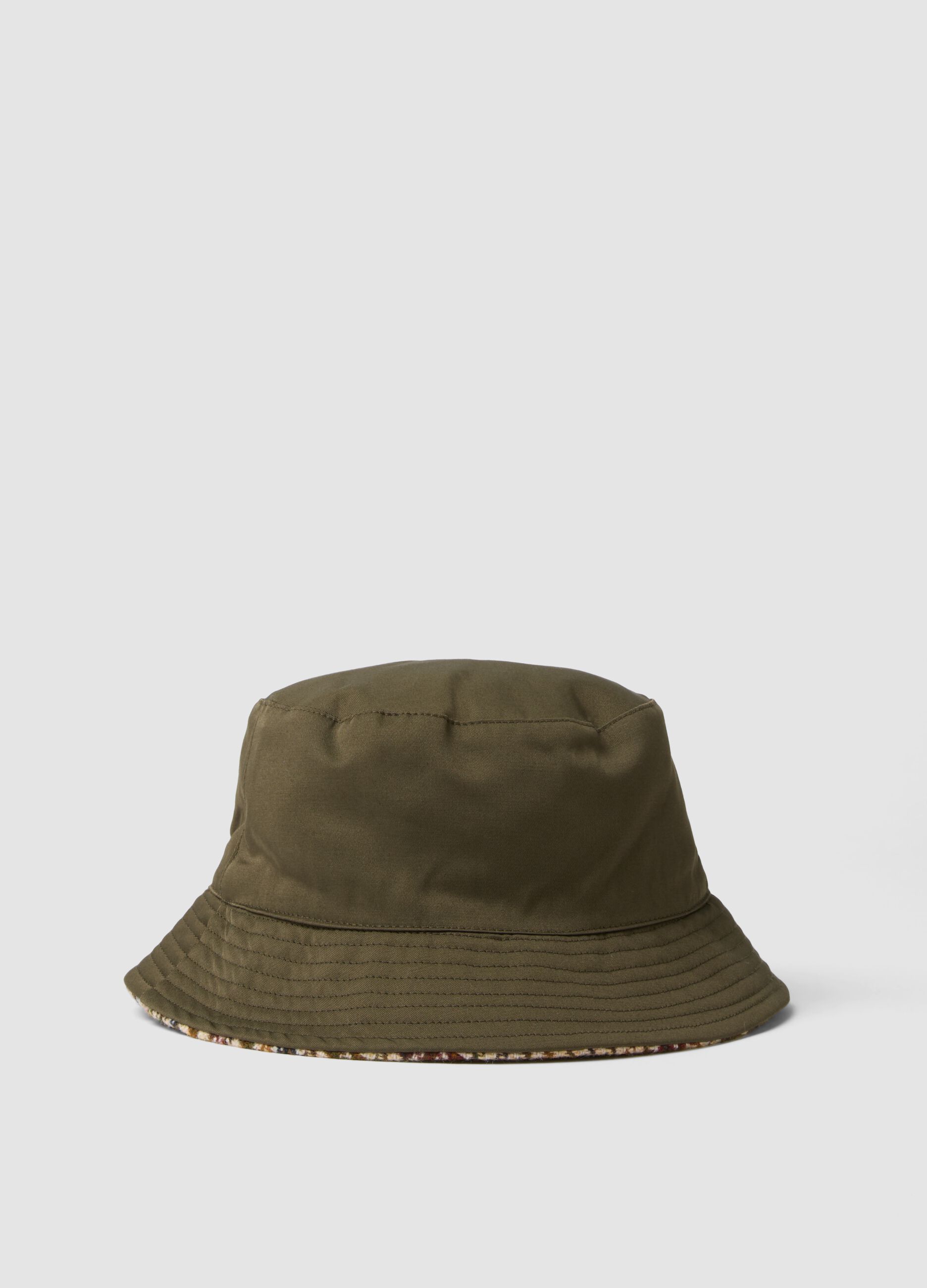 Green reversible cotton-blend hat