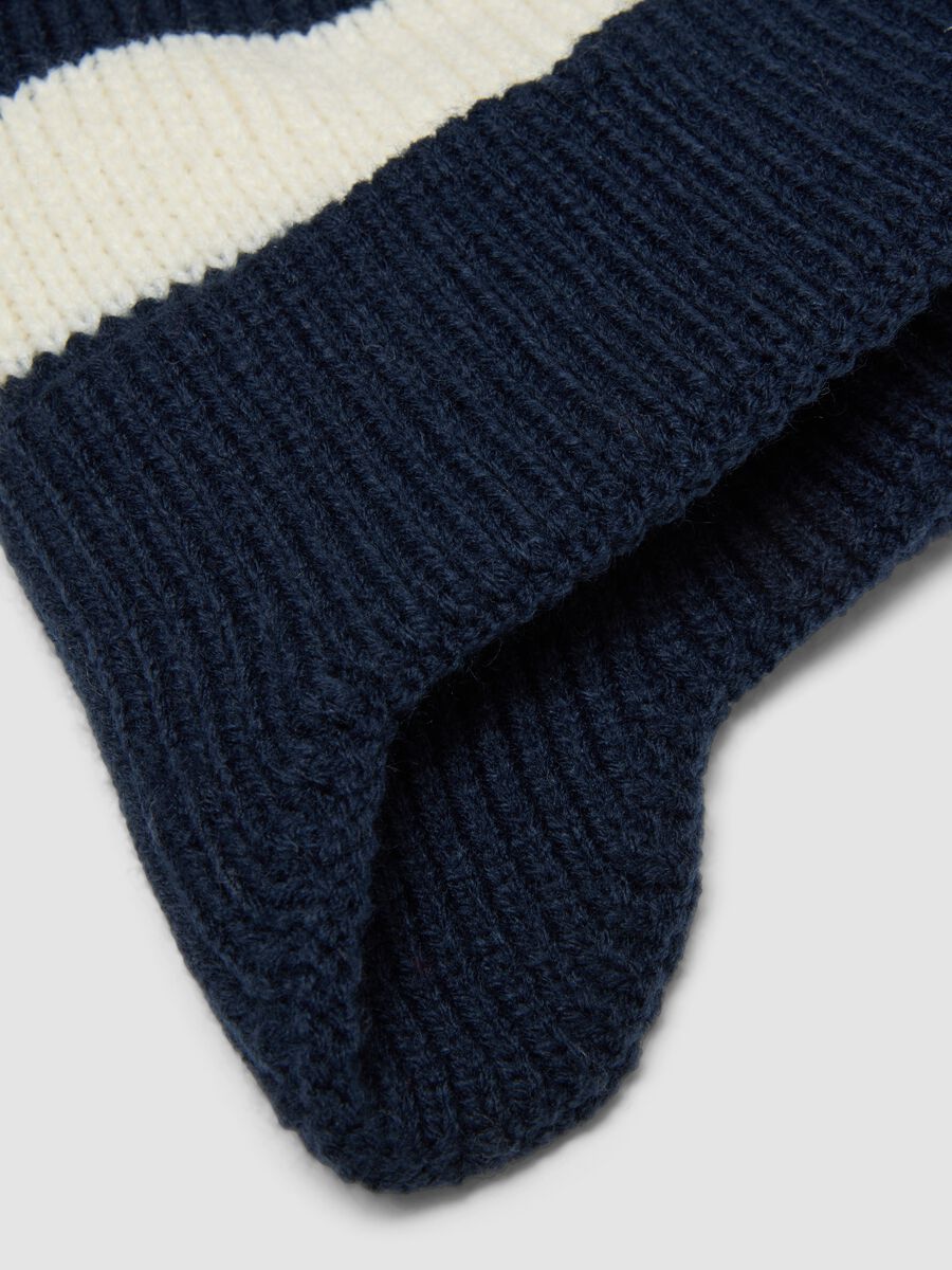 Navy, ivory and light beige hat with pom-pom_1