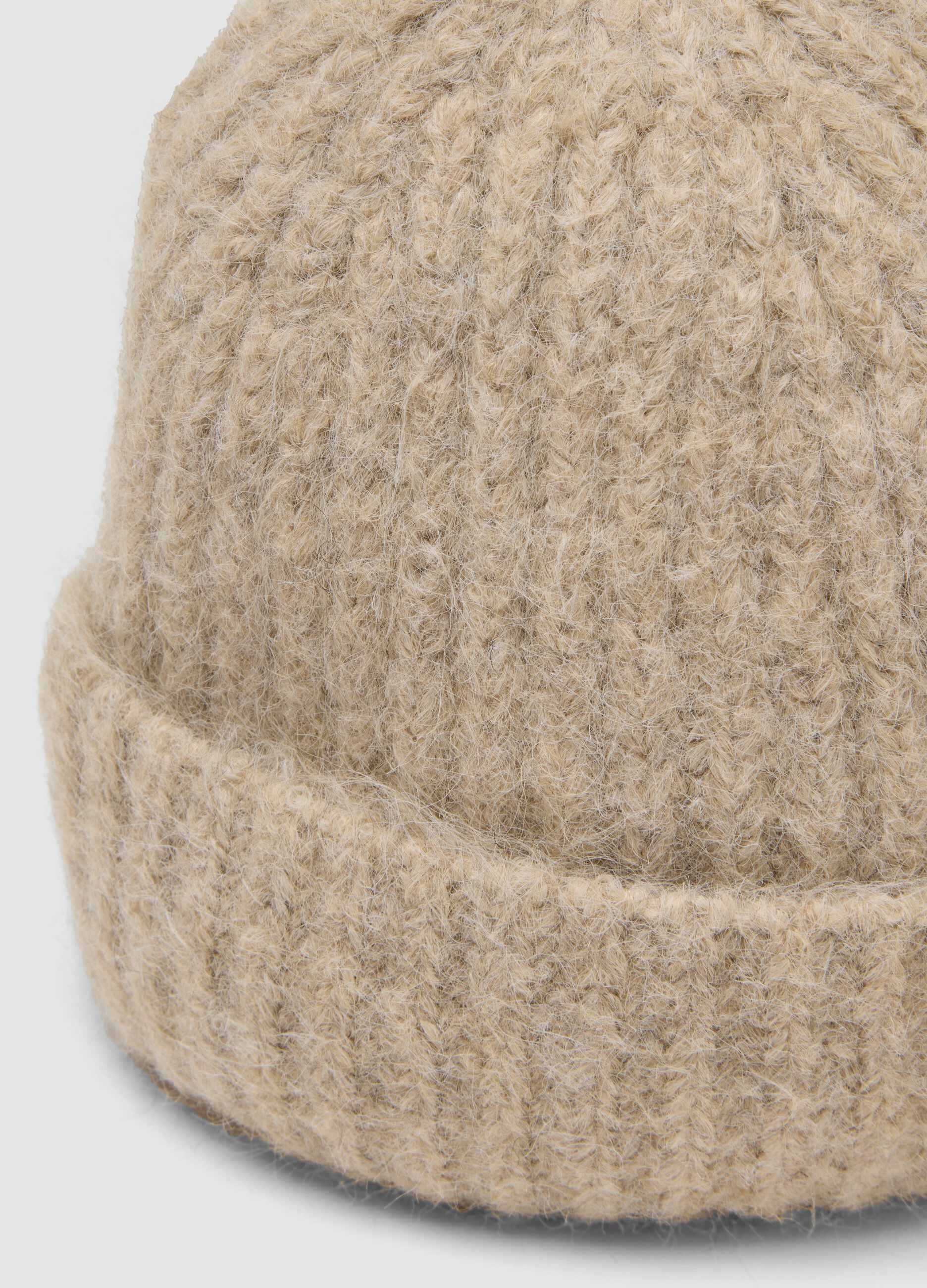Beige ribbed stretch wool beanie
