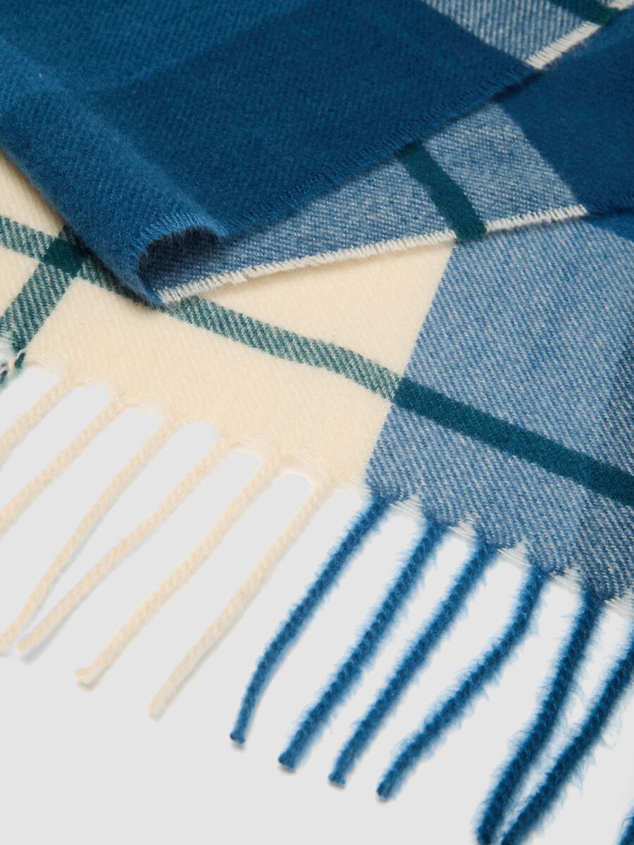 Light blue, petrol blue and ecru checked scarf_2