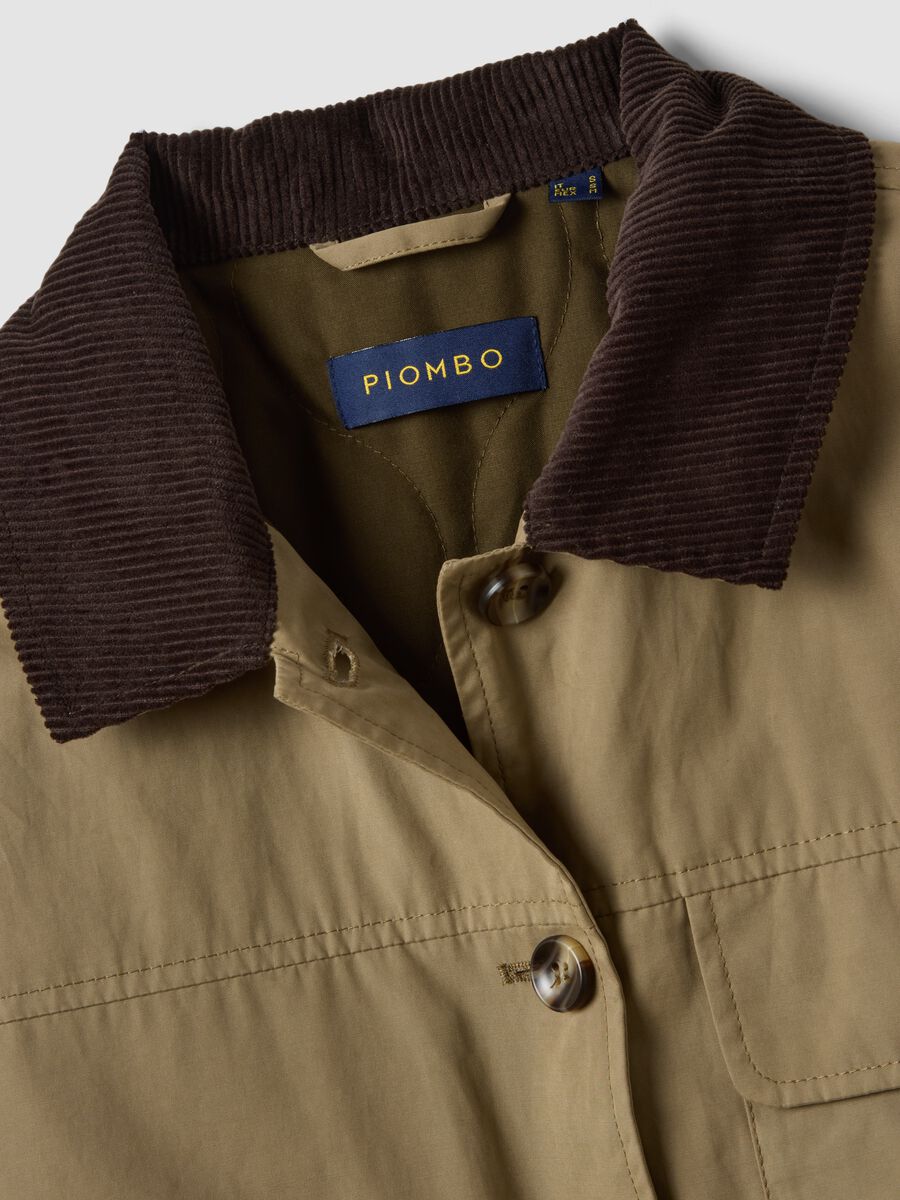 Beige regular-fit shacket with contrast collar_5