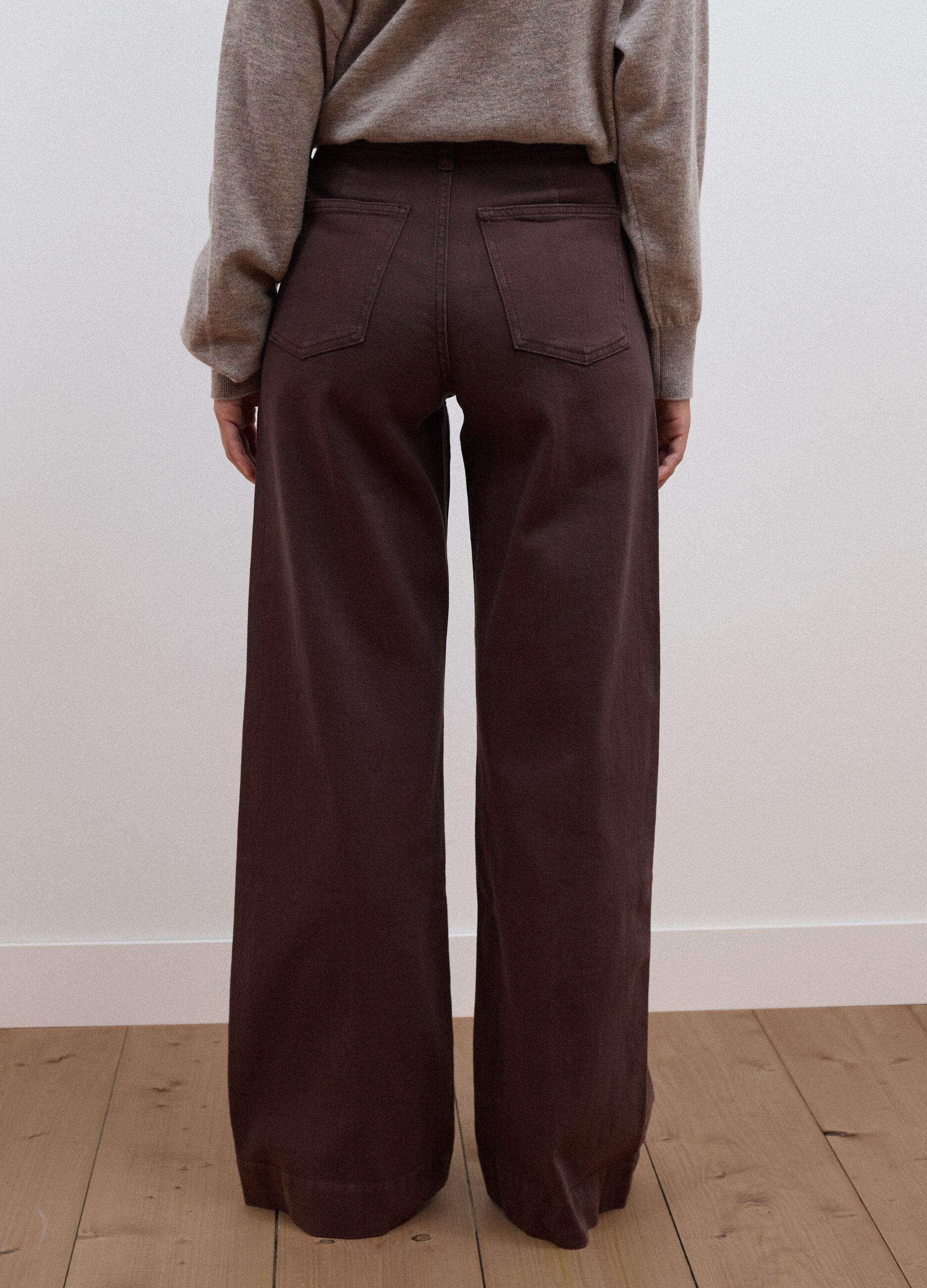 Brown wide-leg jeans in stretch cotton twill