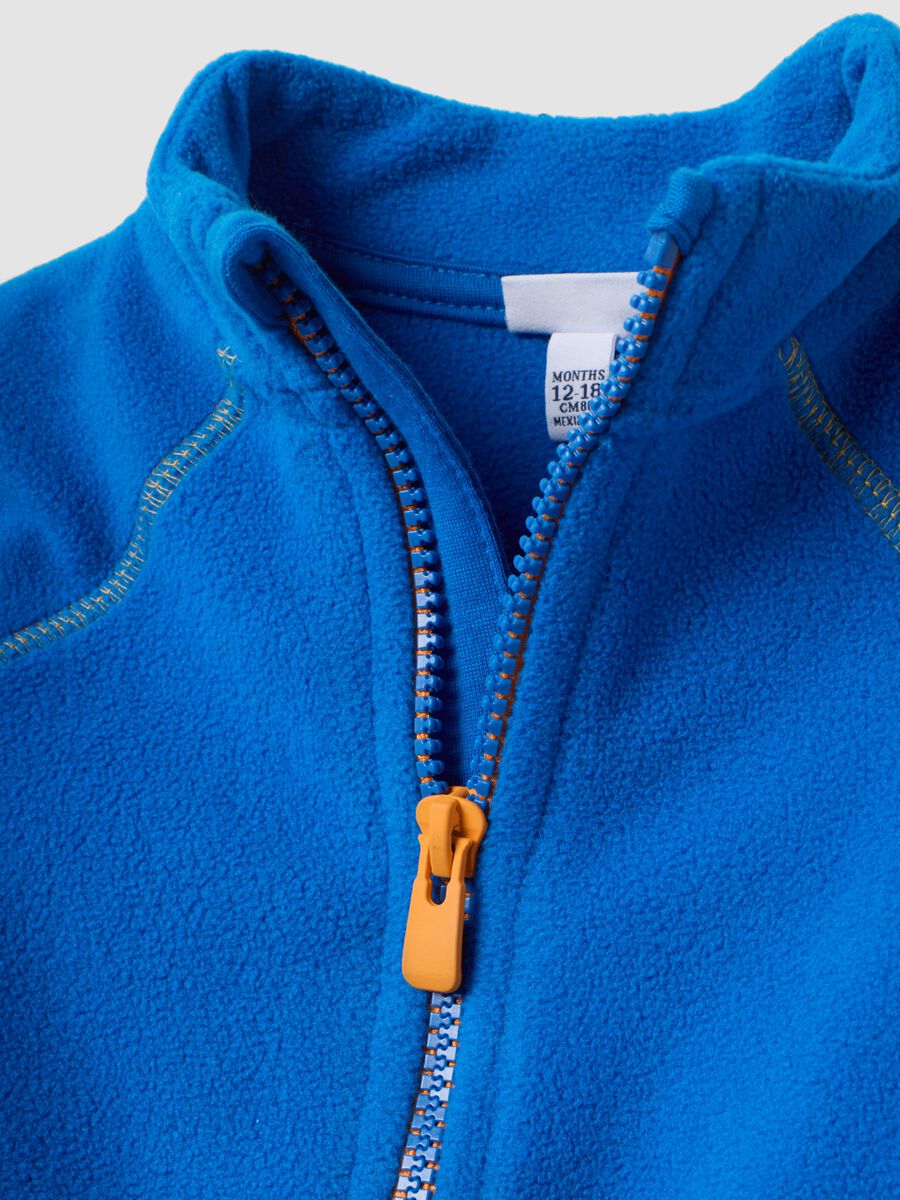 Felpa azzurra con girocollo e zip in pile regular fit_2