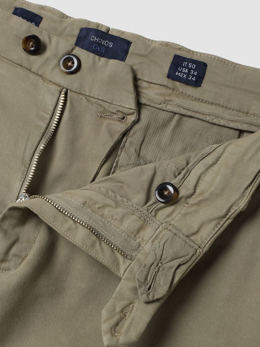 Brown stretch cotton-modal chino trousers_1