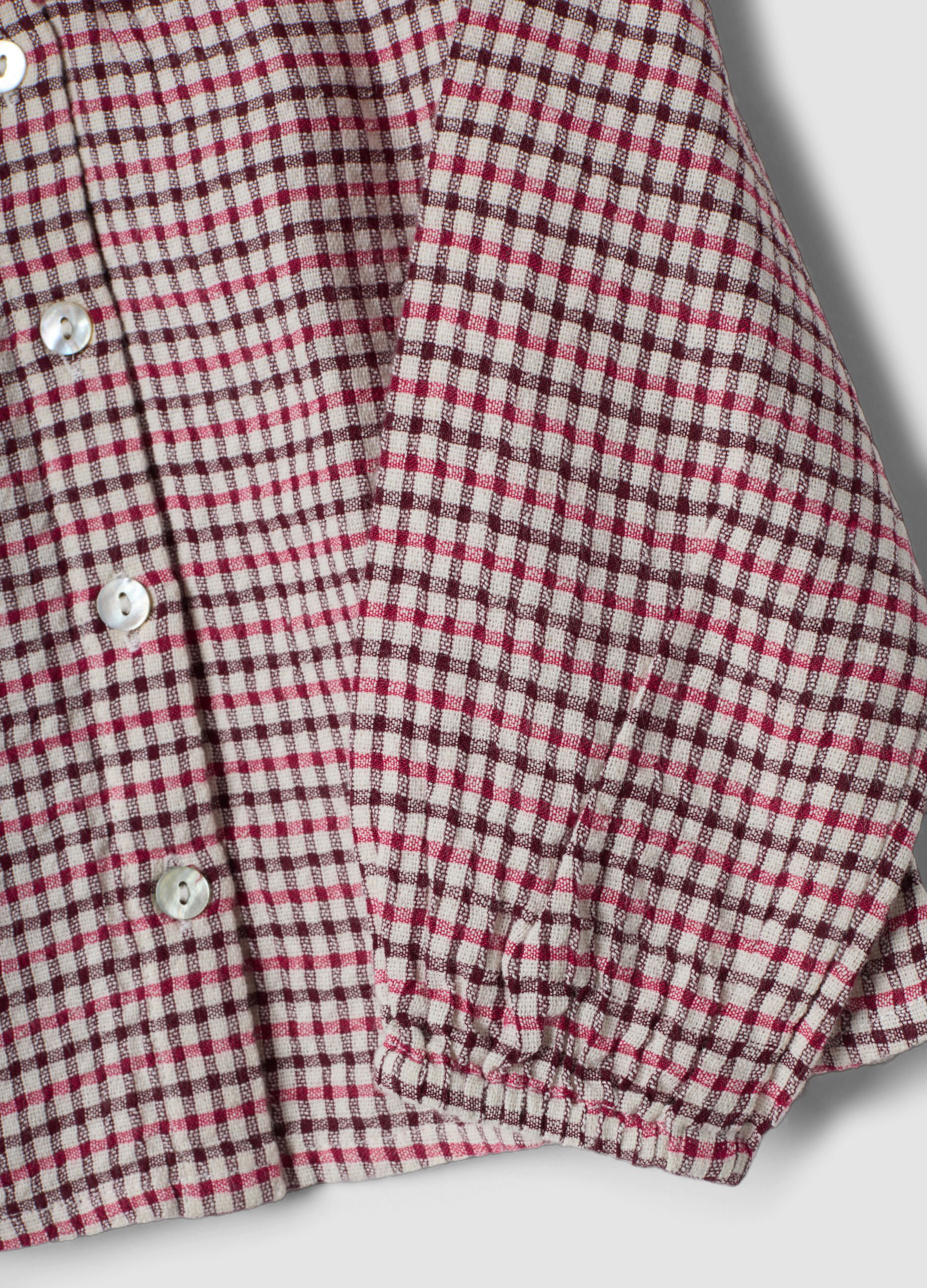 Camicia ecr&ugrave;, rosso bordeaux e rosa scuro in misto viscosa e cotone
