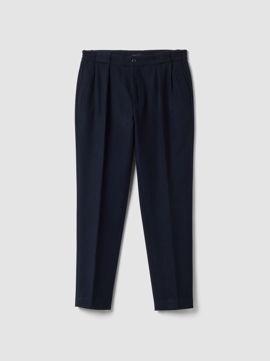 Navy blue formal carrot-fit trousers in wool and viscose blend_0