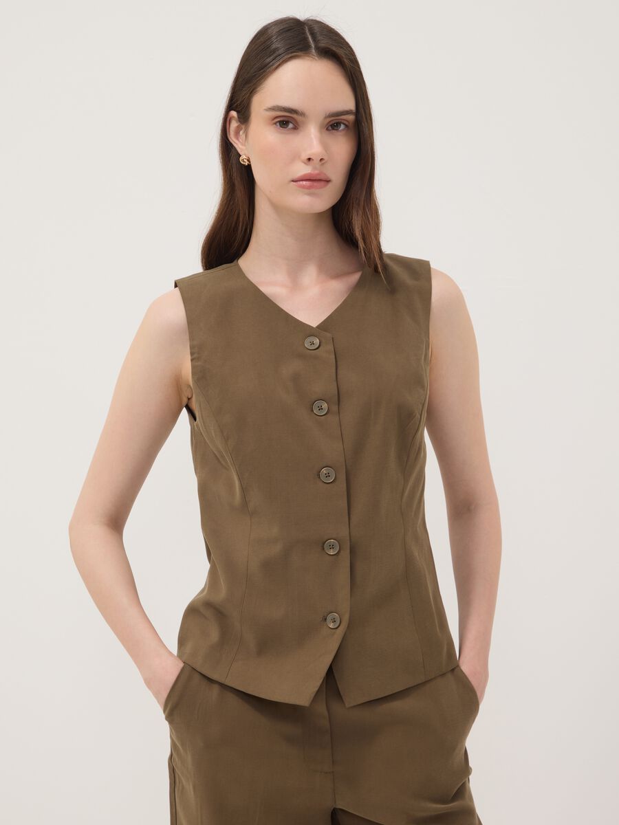 Green slim-fit viscose-blend waistcoat_0