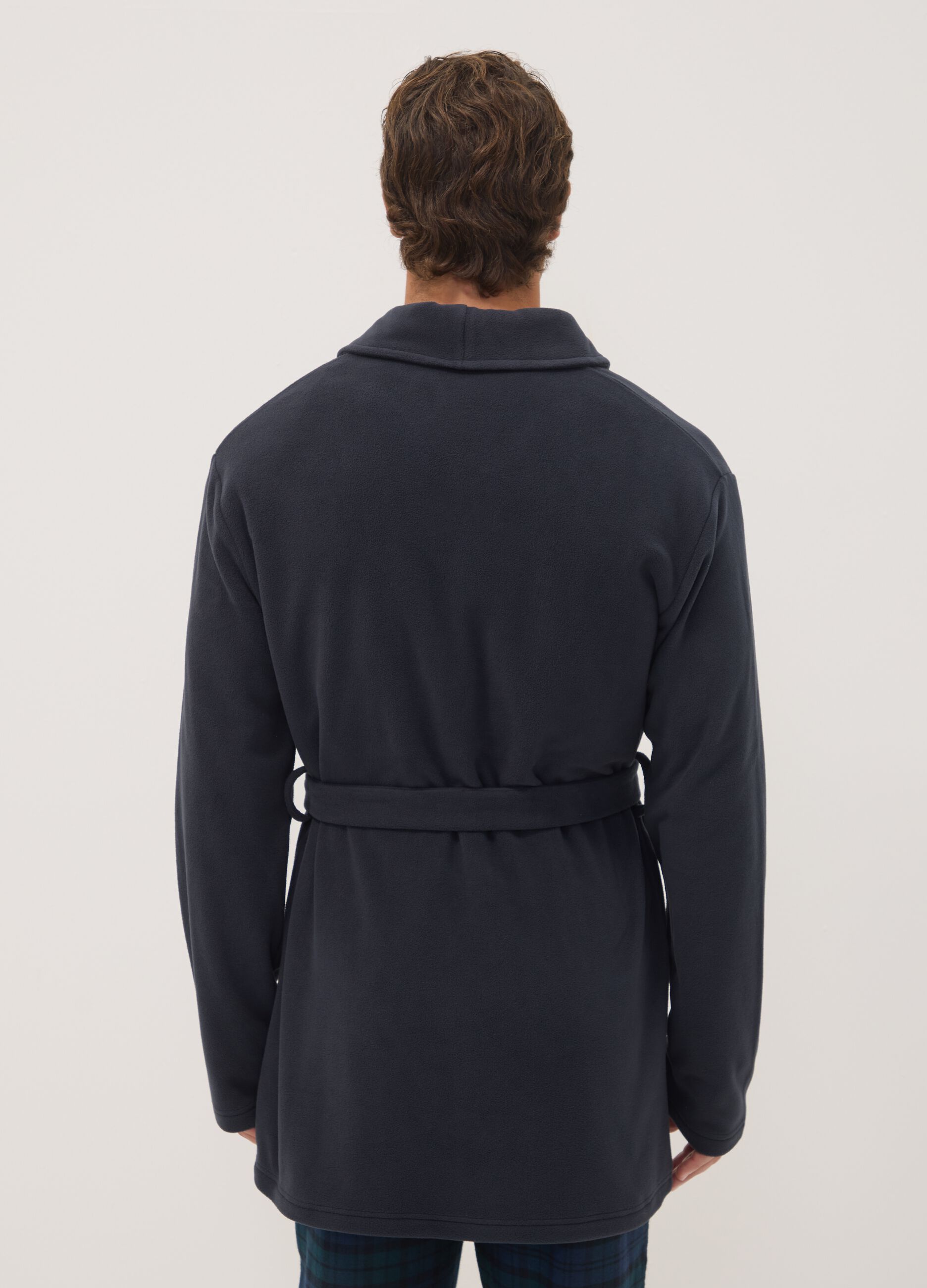 Vestaglia blu navy con cintura e tasche applicate