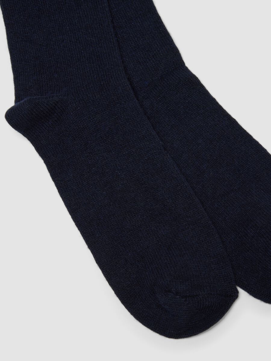 Blue over-the-calf socks in wool, viscose and stretch cashmere_1