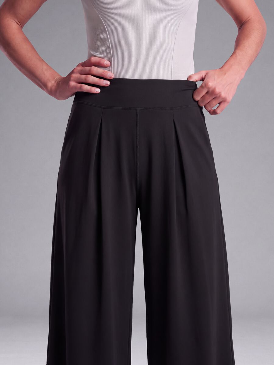 Pantaloni sportivi neri in tessuto elasticizzato wide leg ALTAVIA STUDIO ALTAVIA STUDIO_4