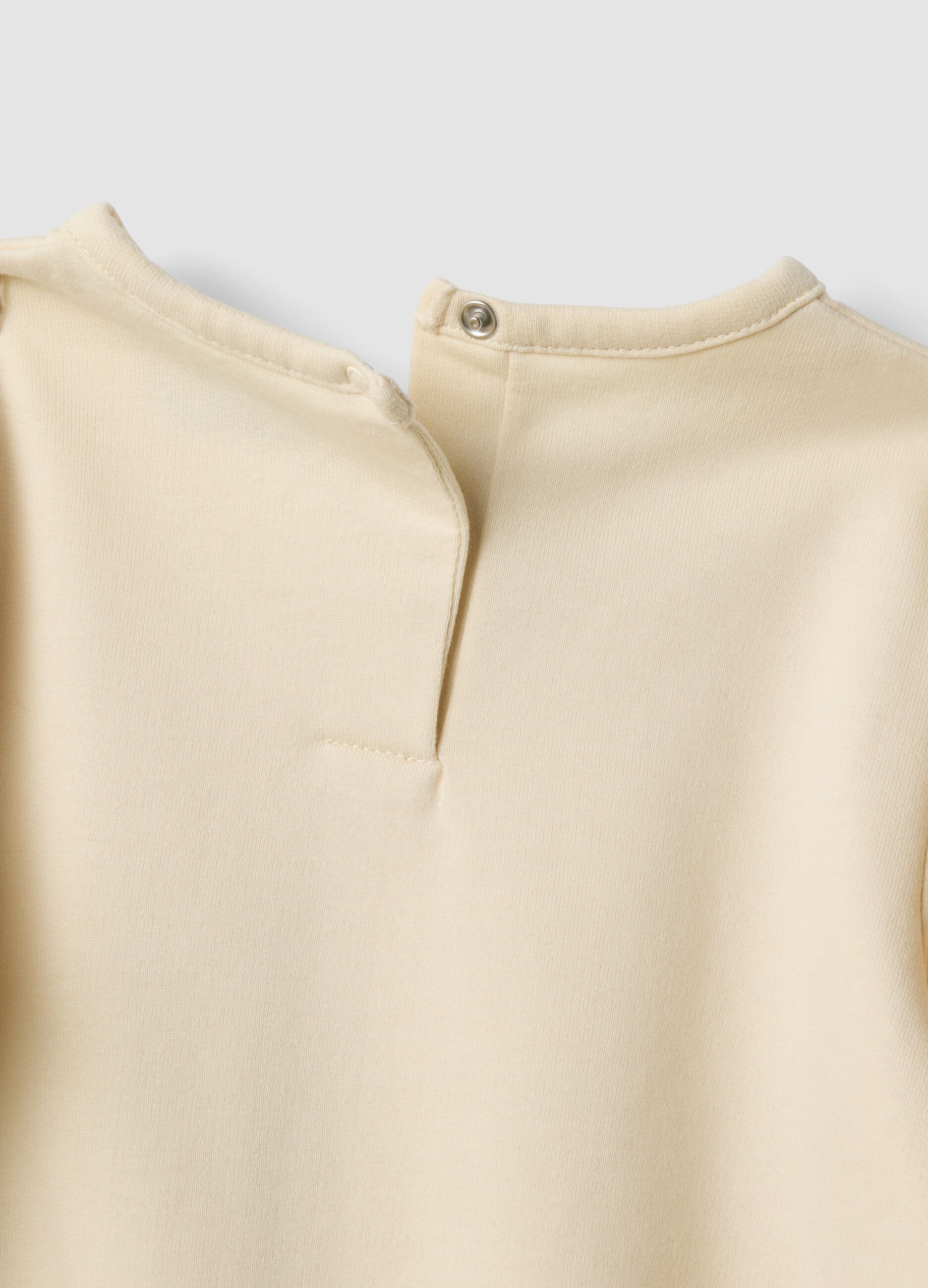Pigiama beige con girocollo in puro cotone organico