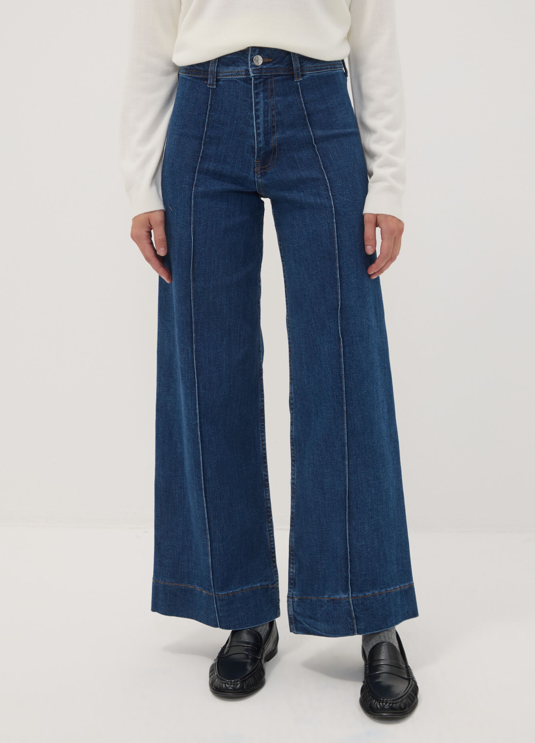 Blue wide-leg jeans in stretch cotton