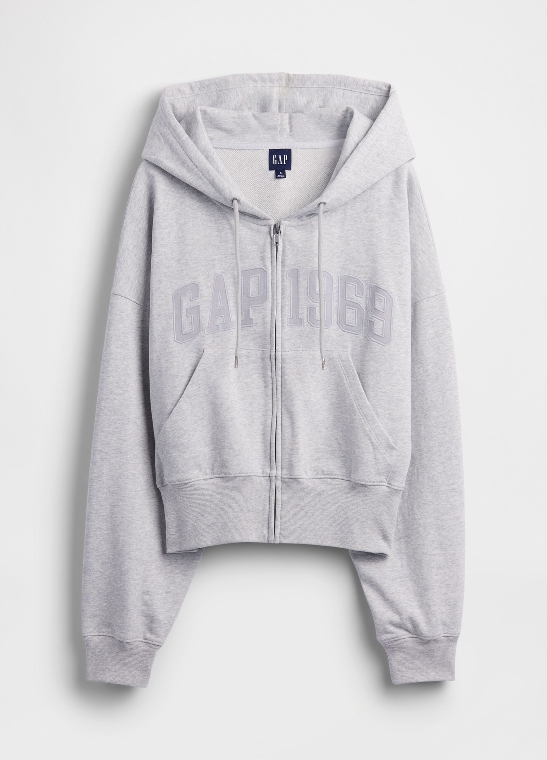 سويت شيرت قطني بقصة عادية مع شعار GAP وسحاب