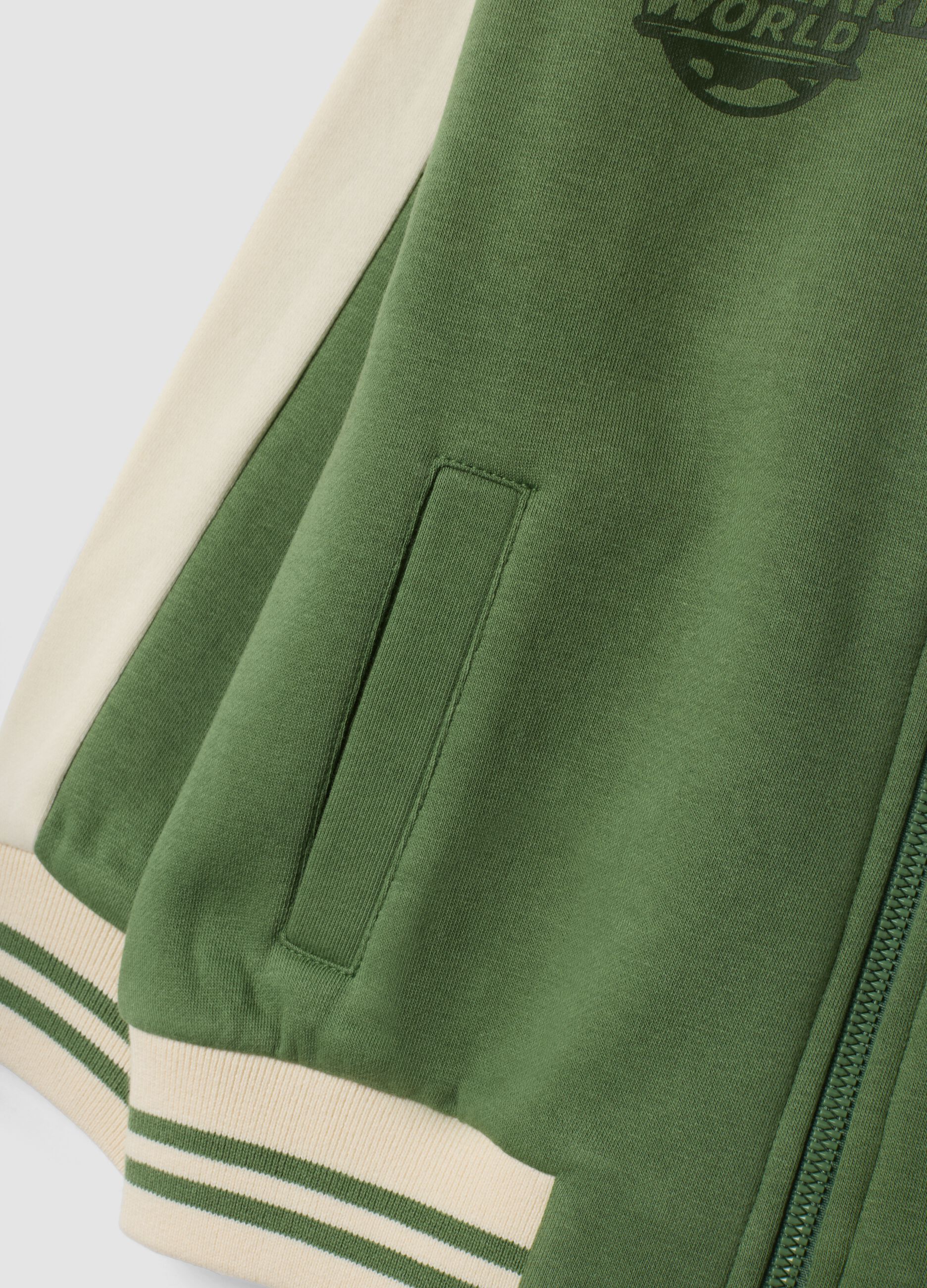 Green oversized cotton-blend sweatshirt with Mario Kart print