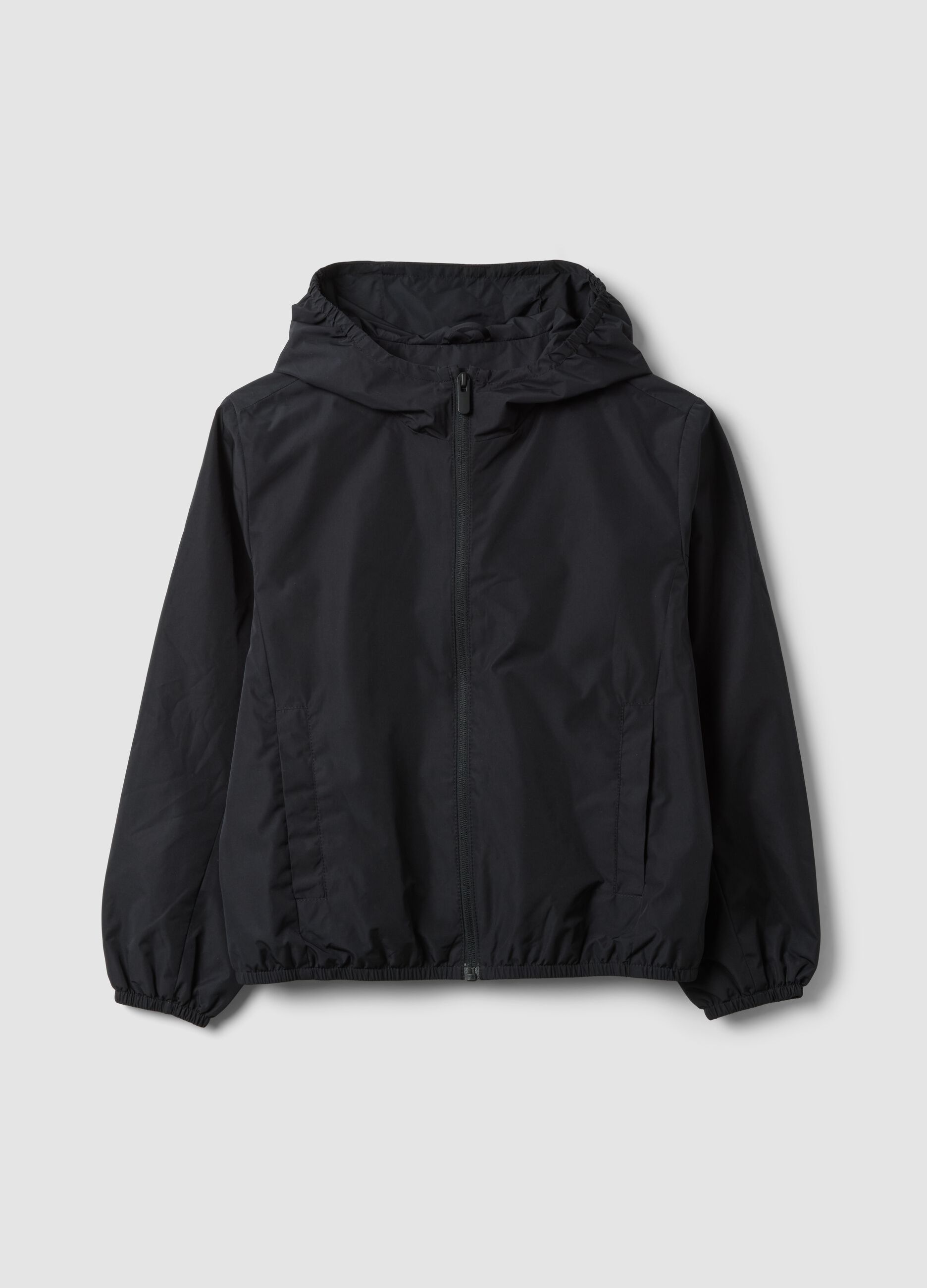 Black rain jacket with hood and zip for girls