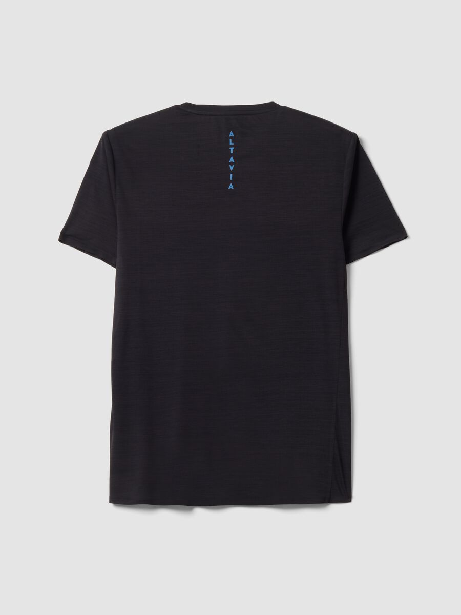 ALTAVIA black breathable technical slim-fit T-shirt_5
