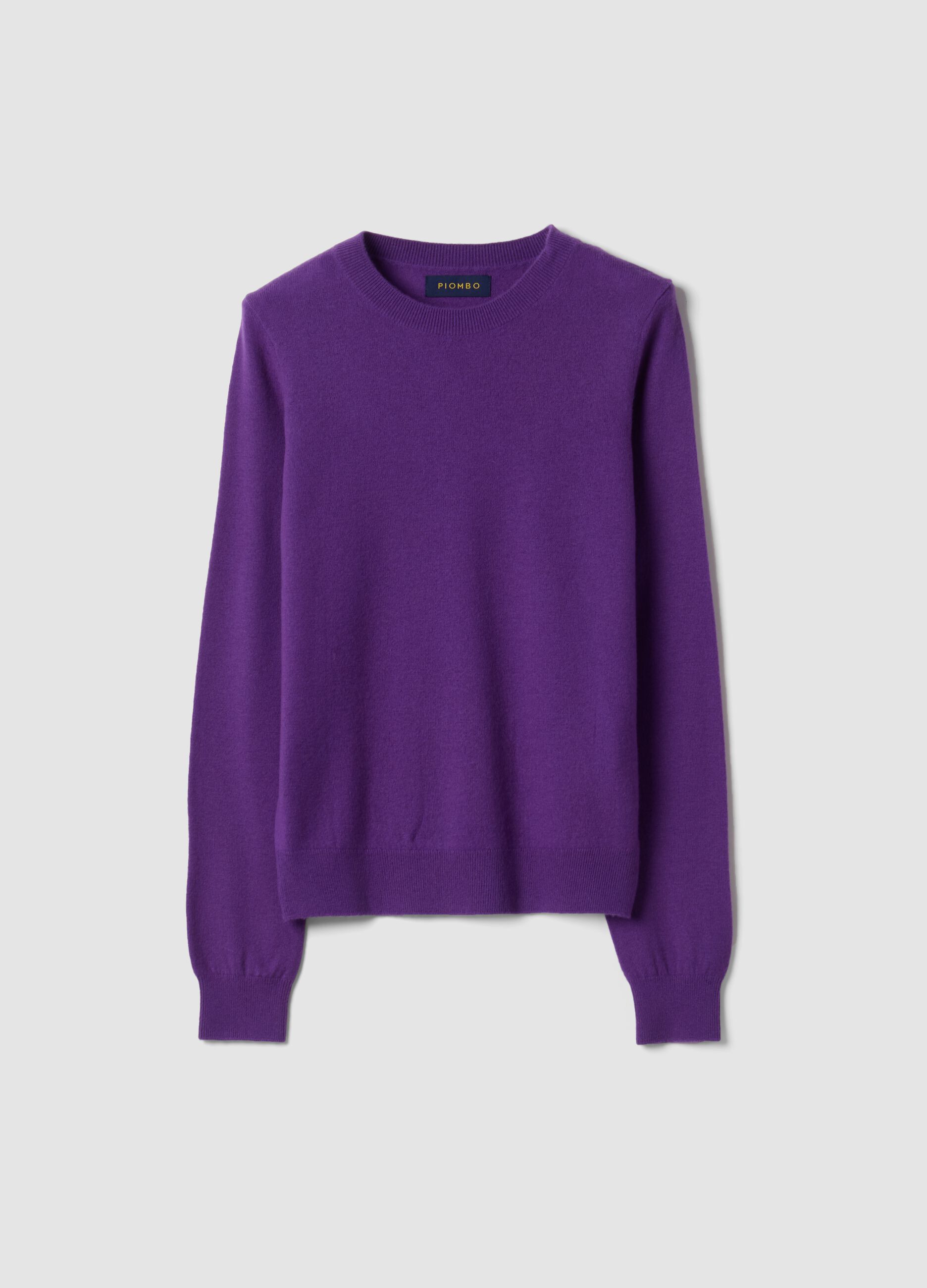 Maglia viola in pura lana a girocollo