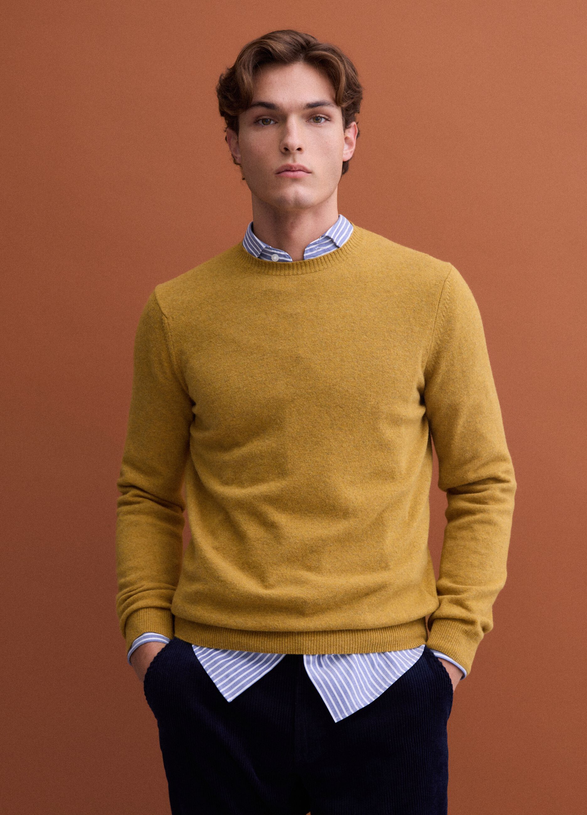 Yellow pure lambswool crew-neck jumper, regular fit
