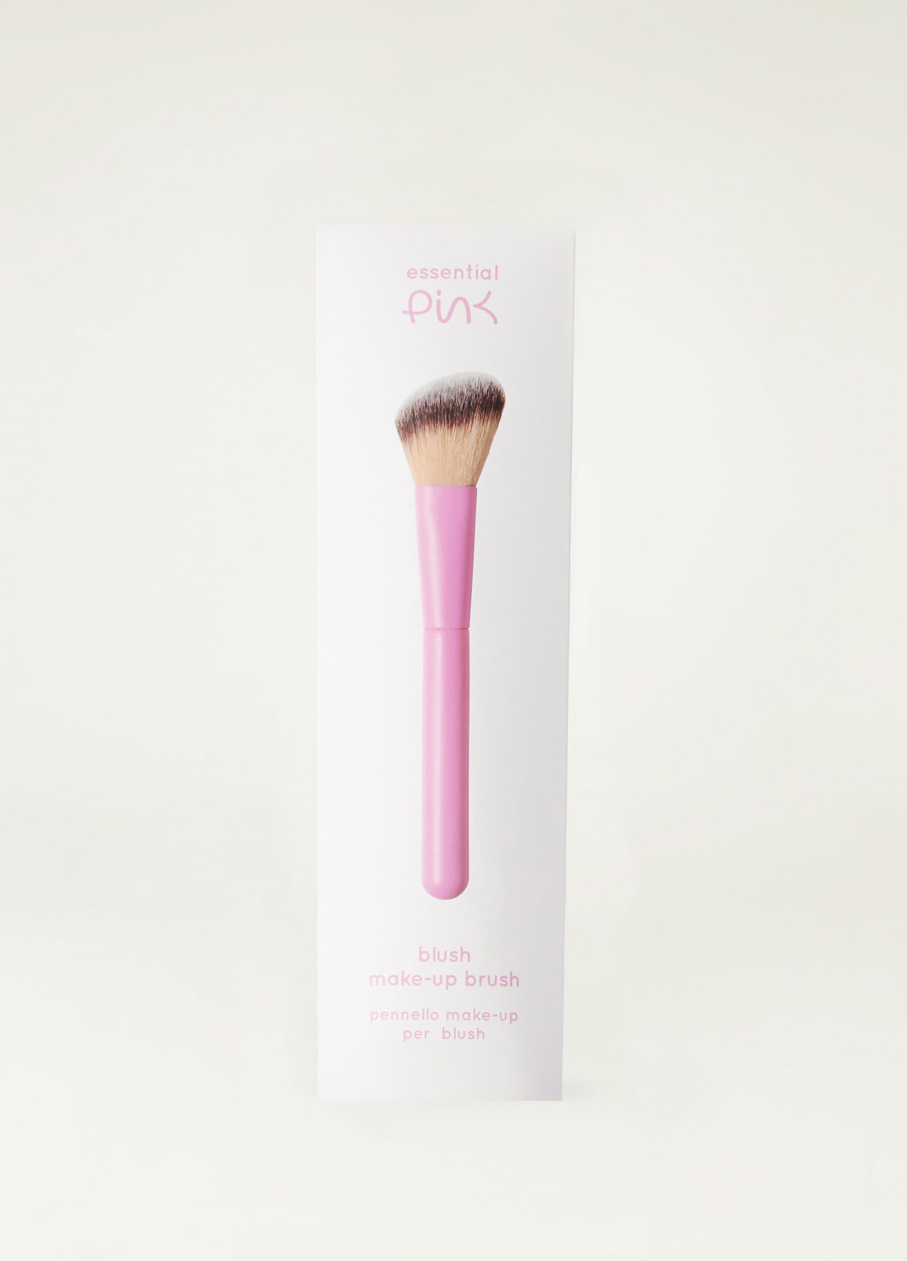 Make-up brush for blusher