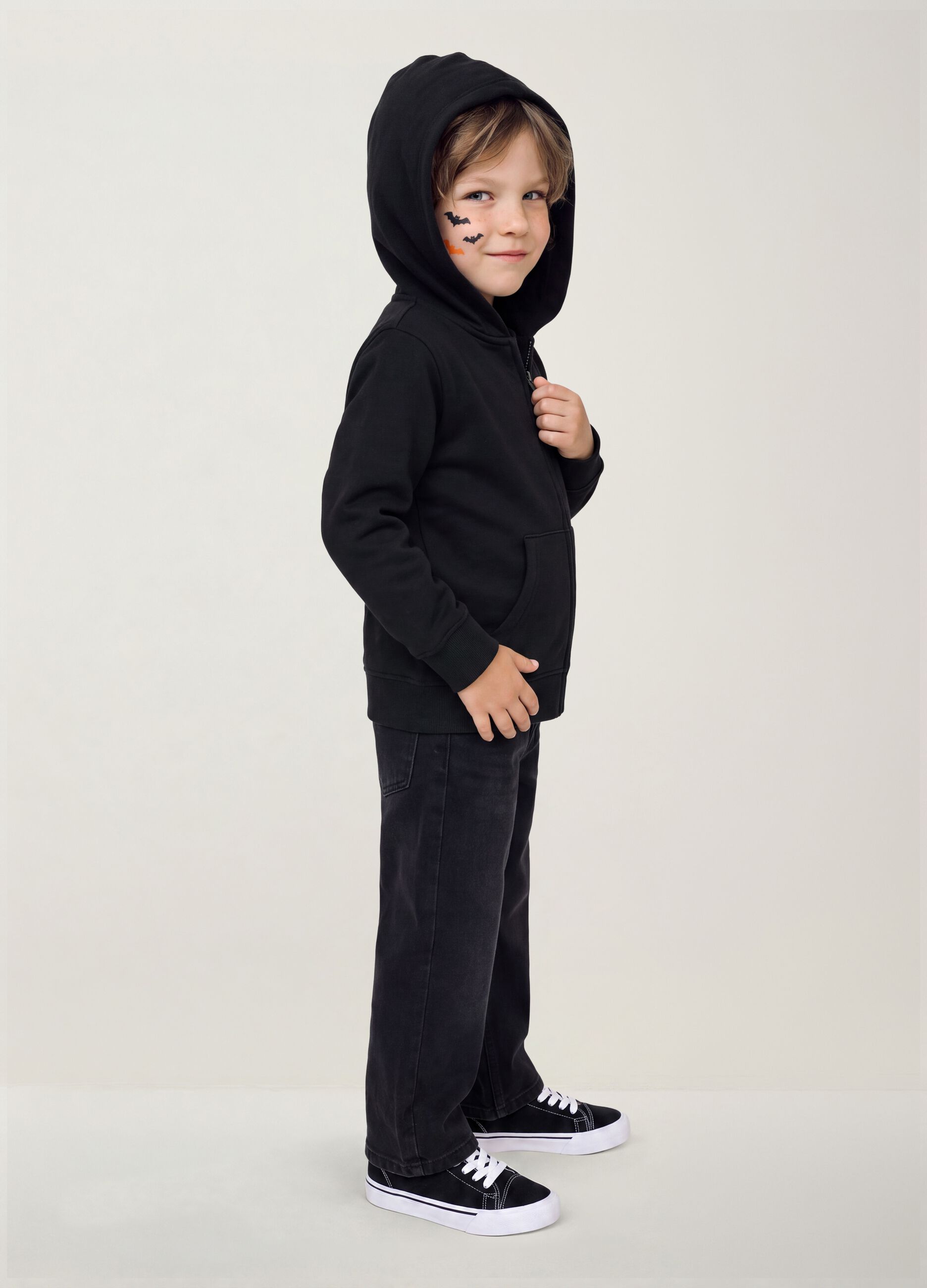 Jeans neri wide leg in misto cotone e viscosa per bambino