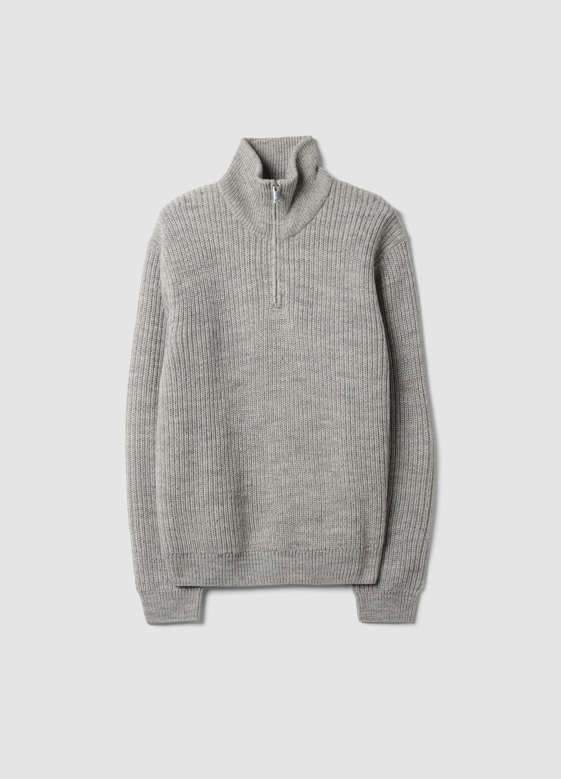 Light grey wool-blend jumper with collar, regular fit