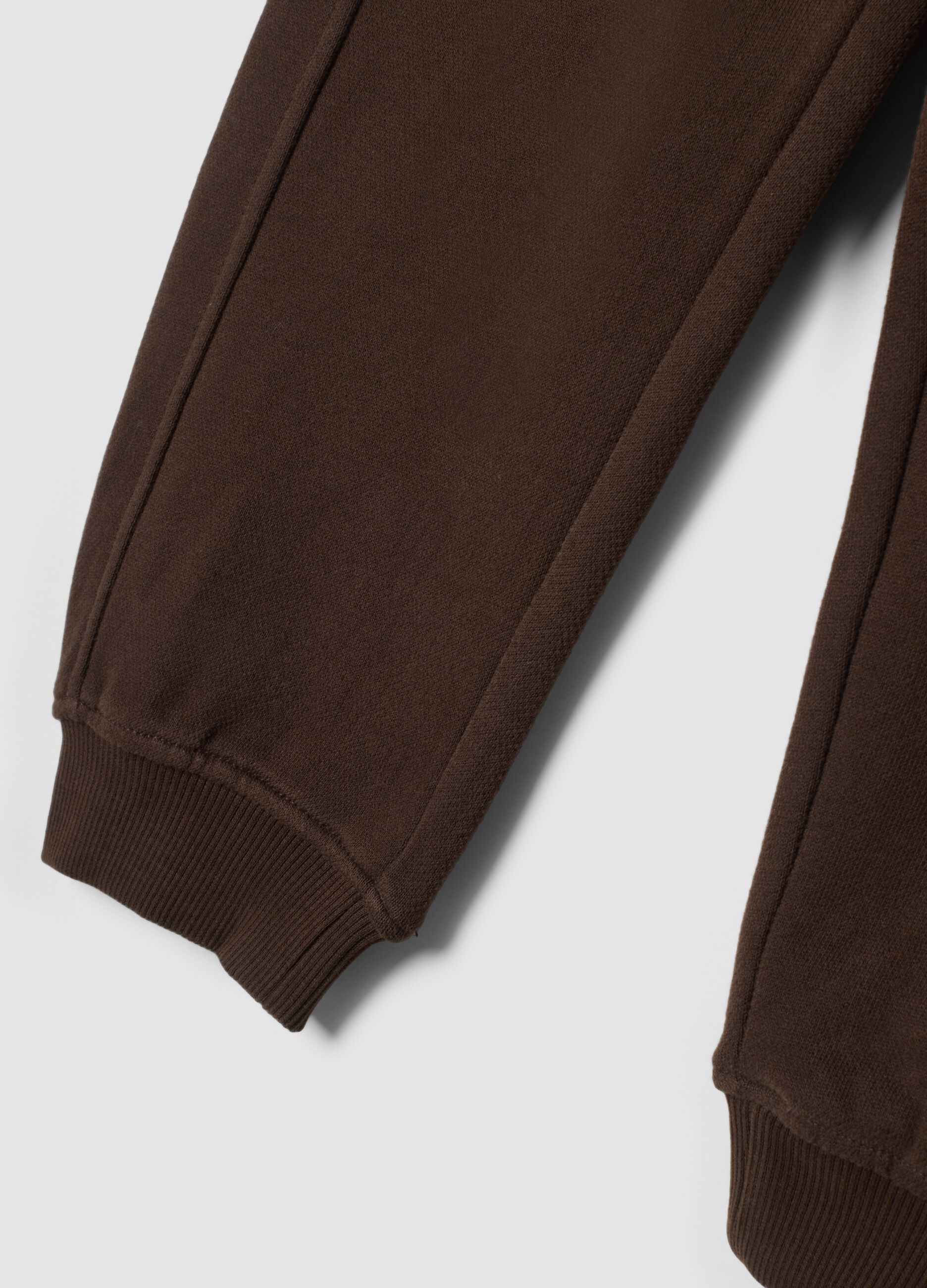 Pantaloni jogger marroni in puro cotone organico relaxed fit