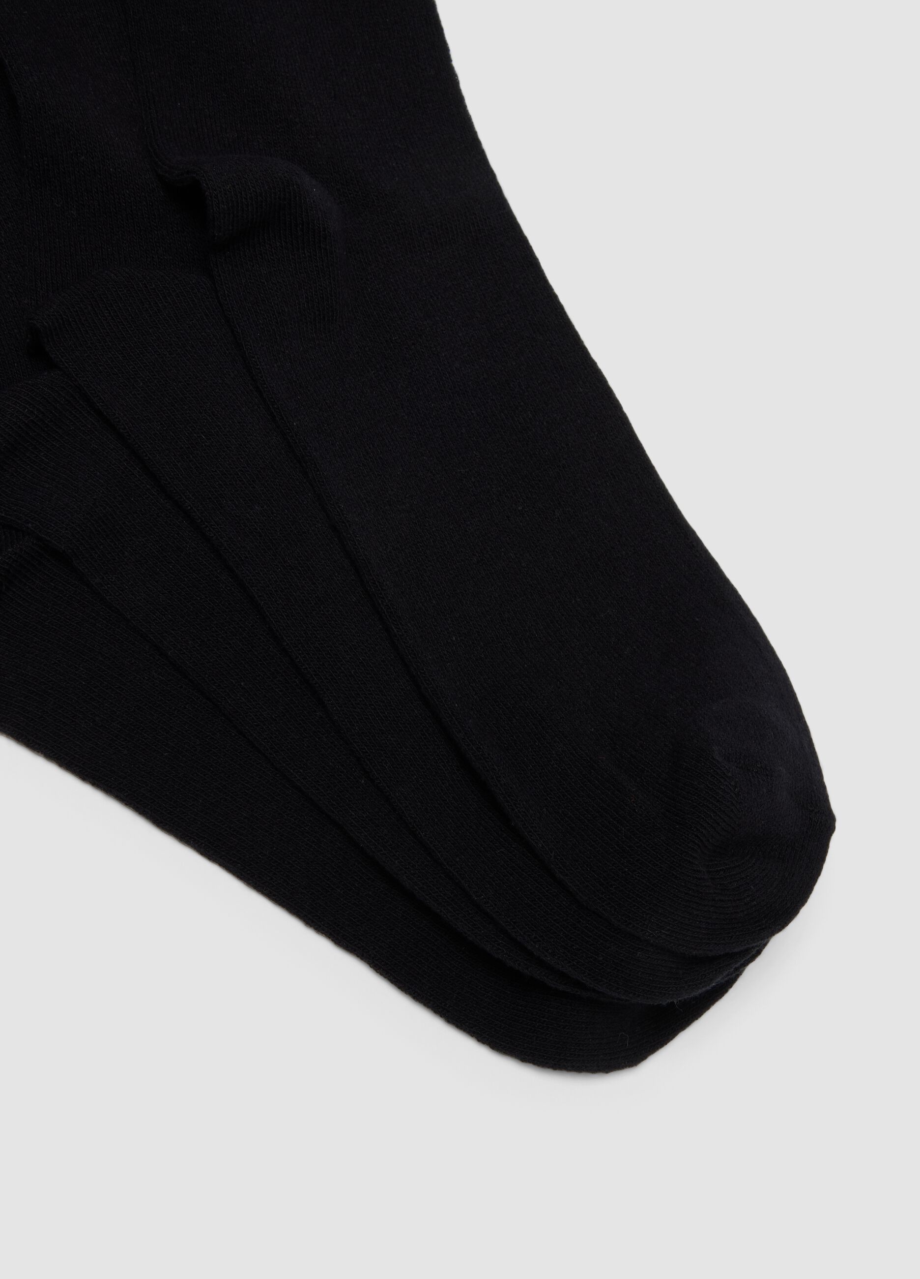 3-pack of black mid-calf socks in stretch organic cotton