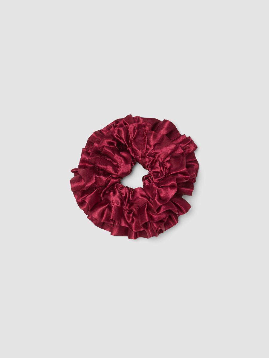 Red ruched scrunchie_0