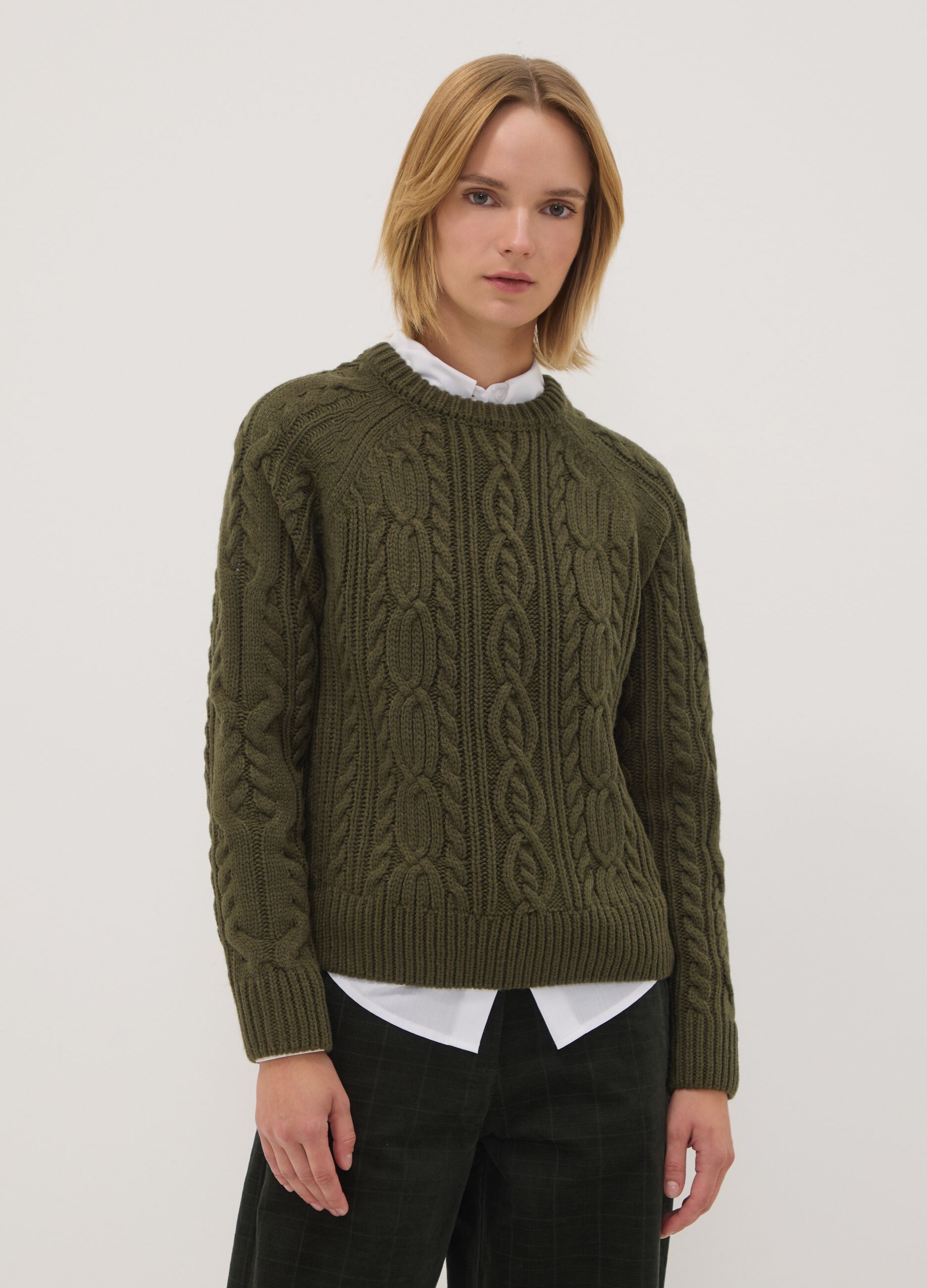 Green cable-knit wool-blend crew neck jumper