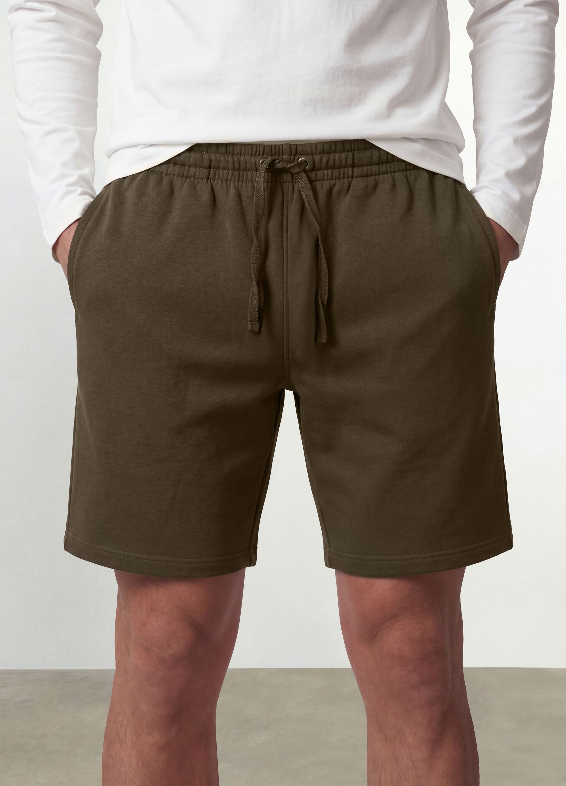 Green cotton-blend shorts with elasticated waistband, regular fit