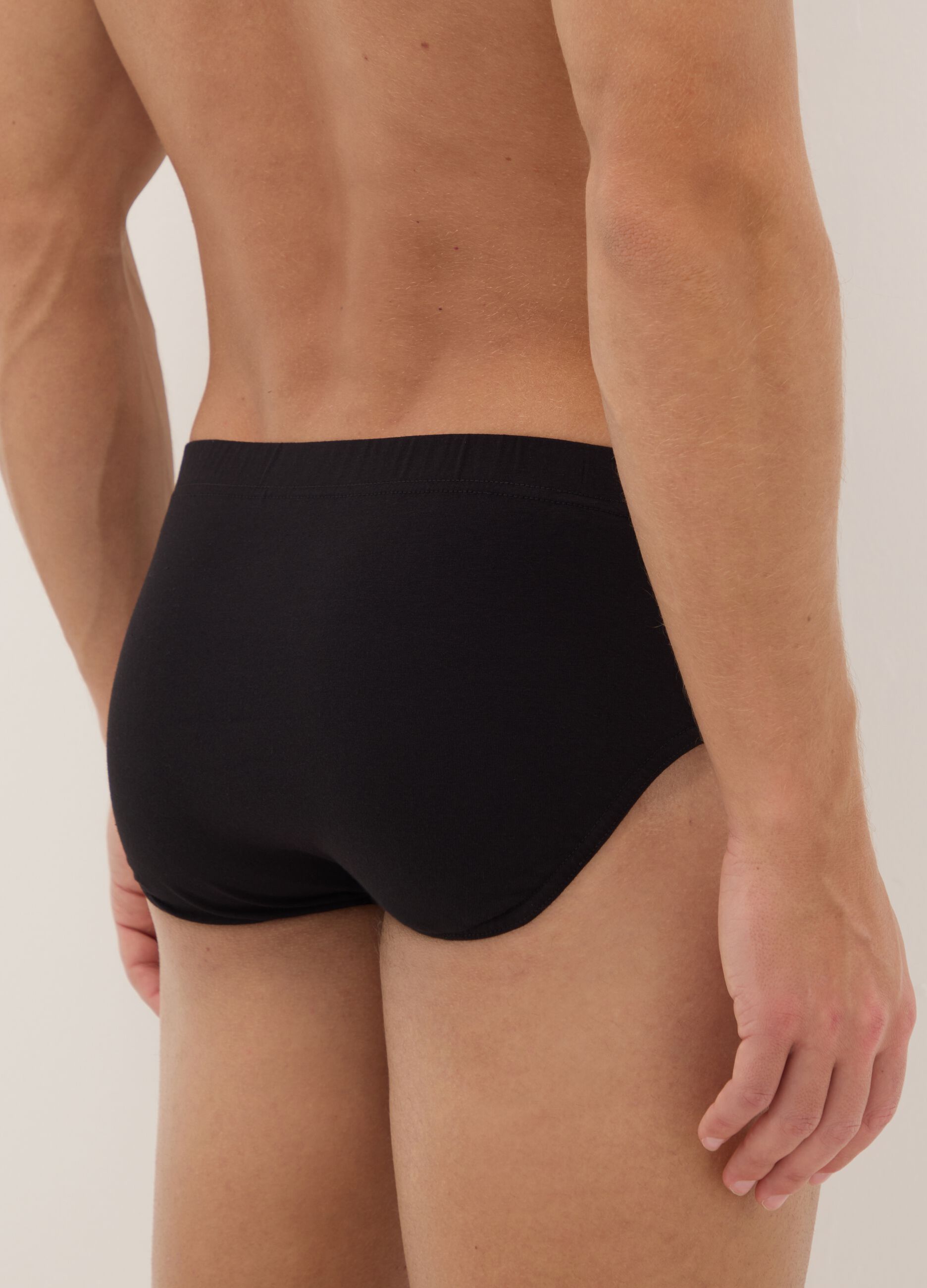 Pack of black stretch cotton regular fit briefs