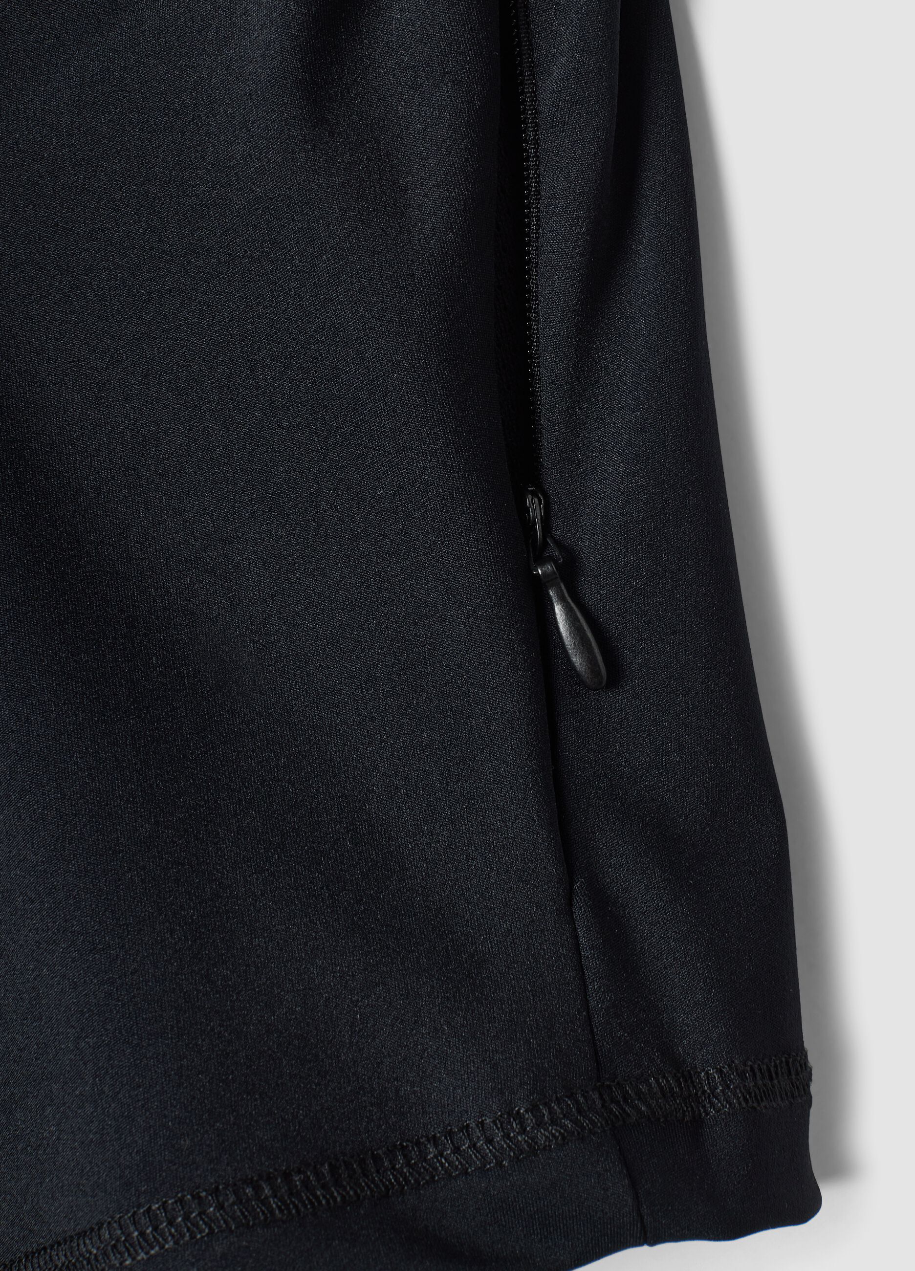 Fitted Full-Zip Black