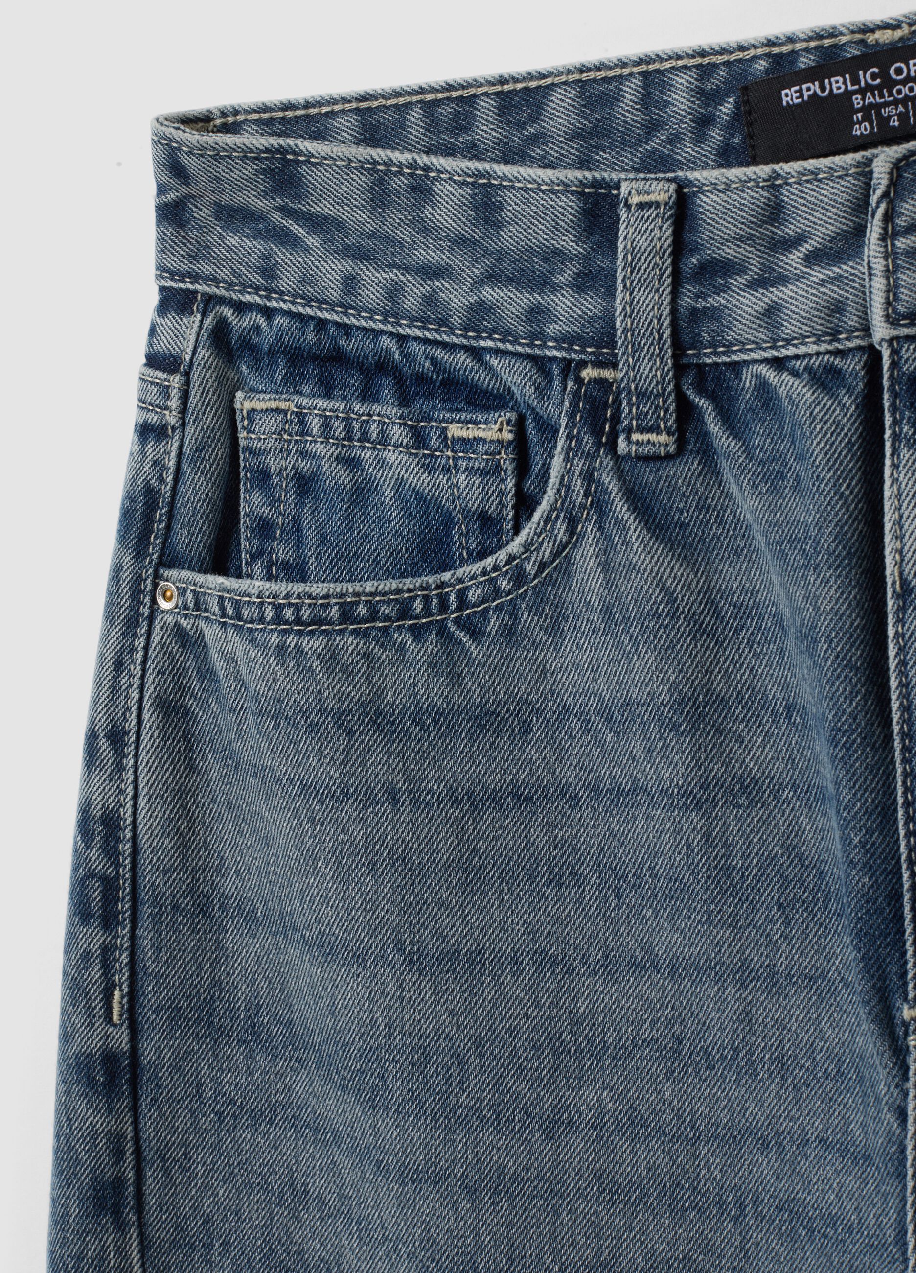 Pure cotton denim balloon-fit jeans