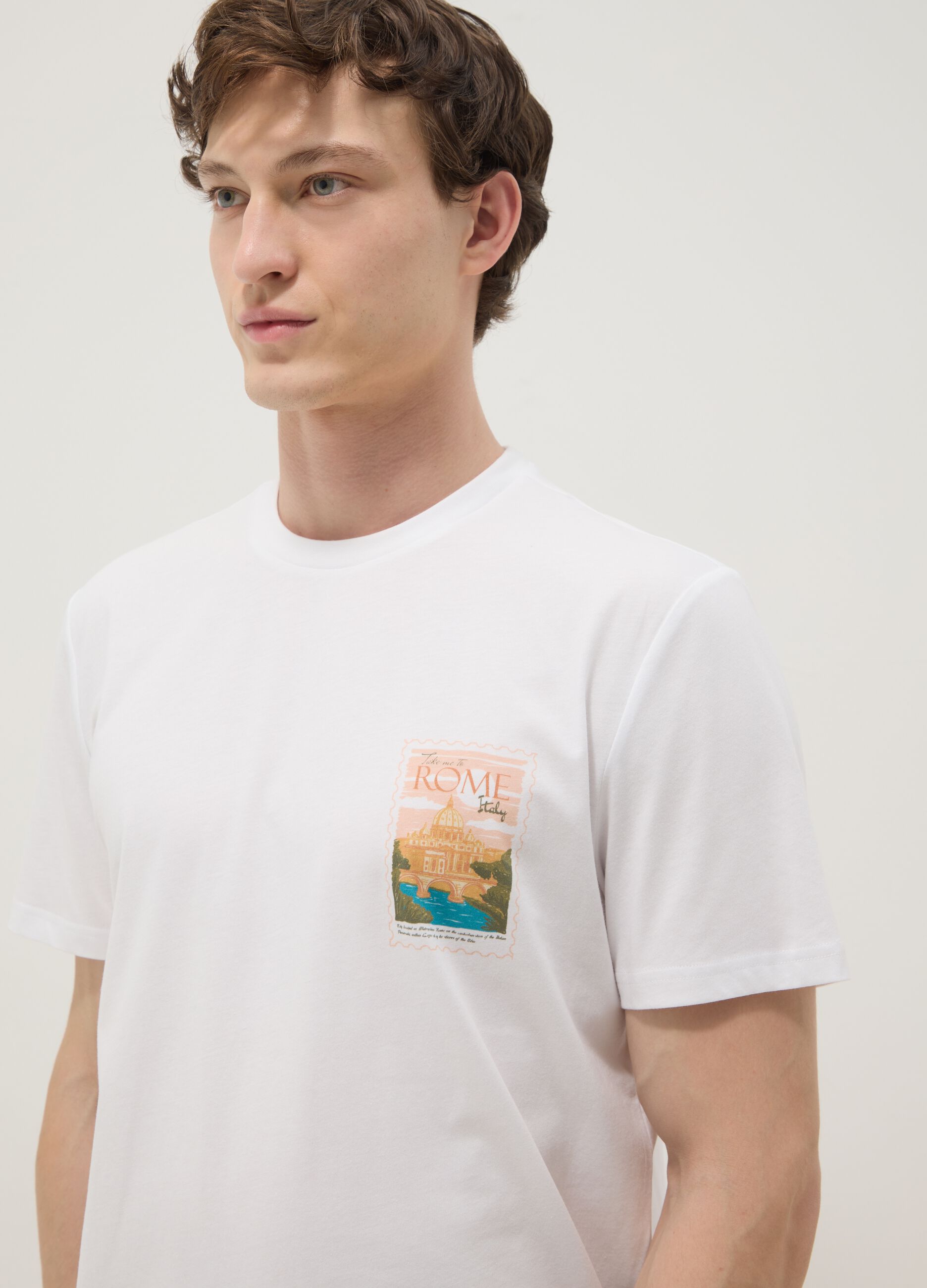White pure cotton T-shirt with applied print, regular fit