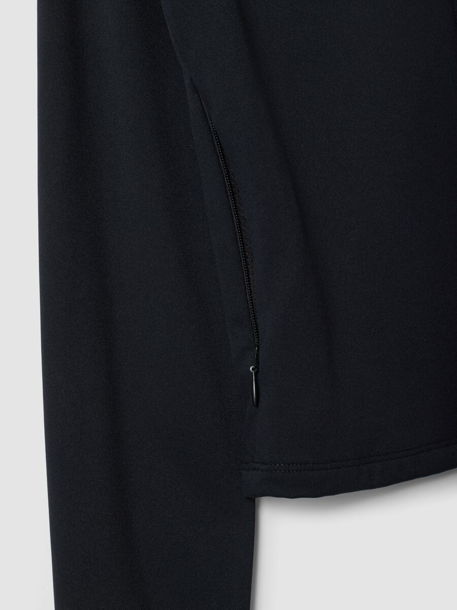 Black Fitted Full-Zip Yoga Hoodie_4