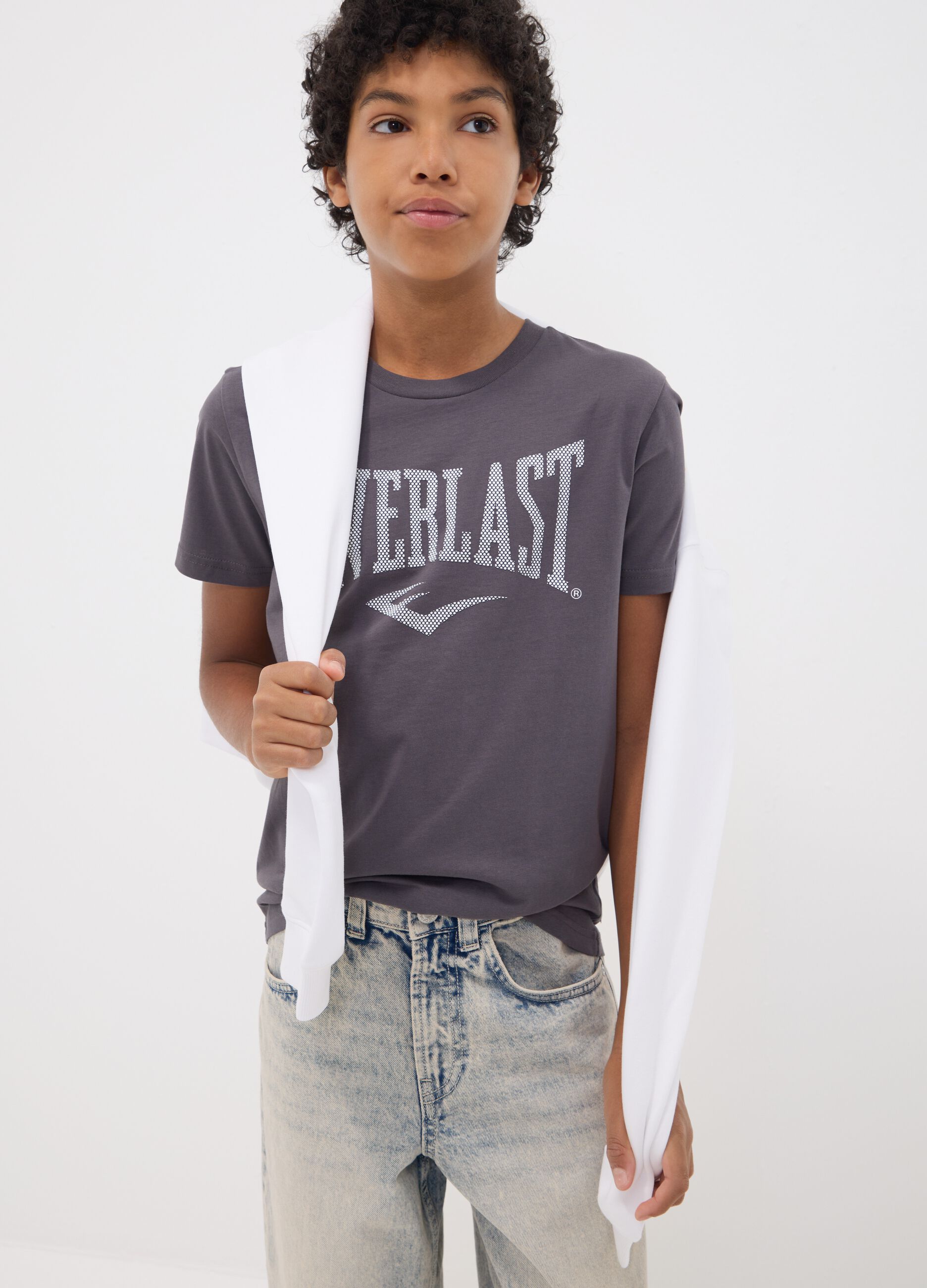 Grey pure cotton T-shirt with front print for boys