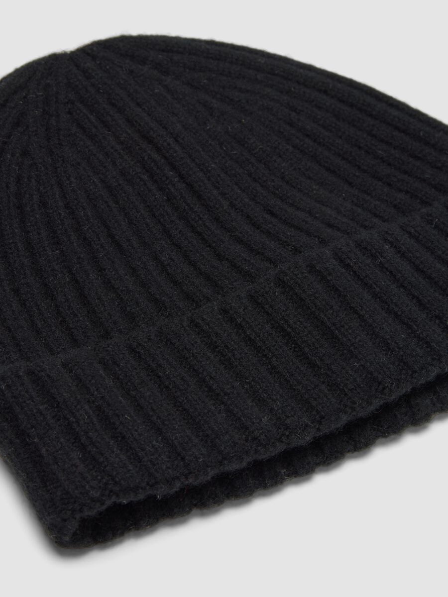 Black pure wool ribbed beanie_1